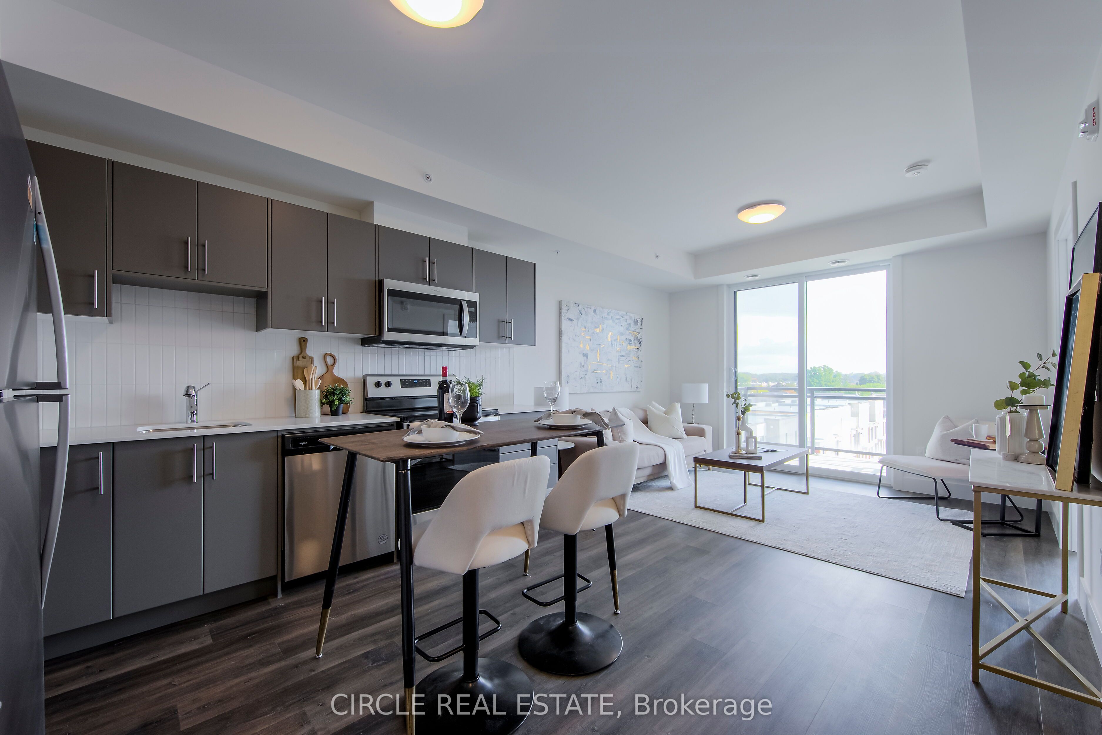 103 Roger Street 607 Property Photo 9