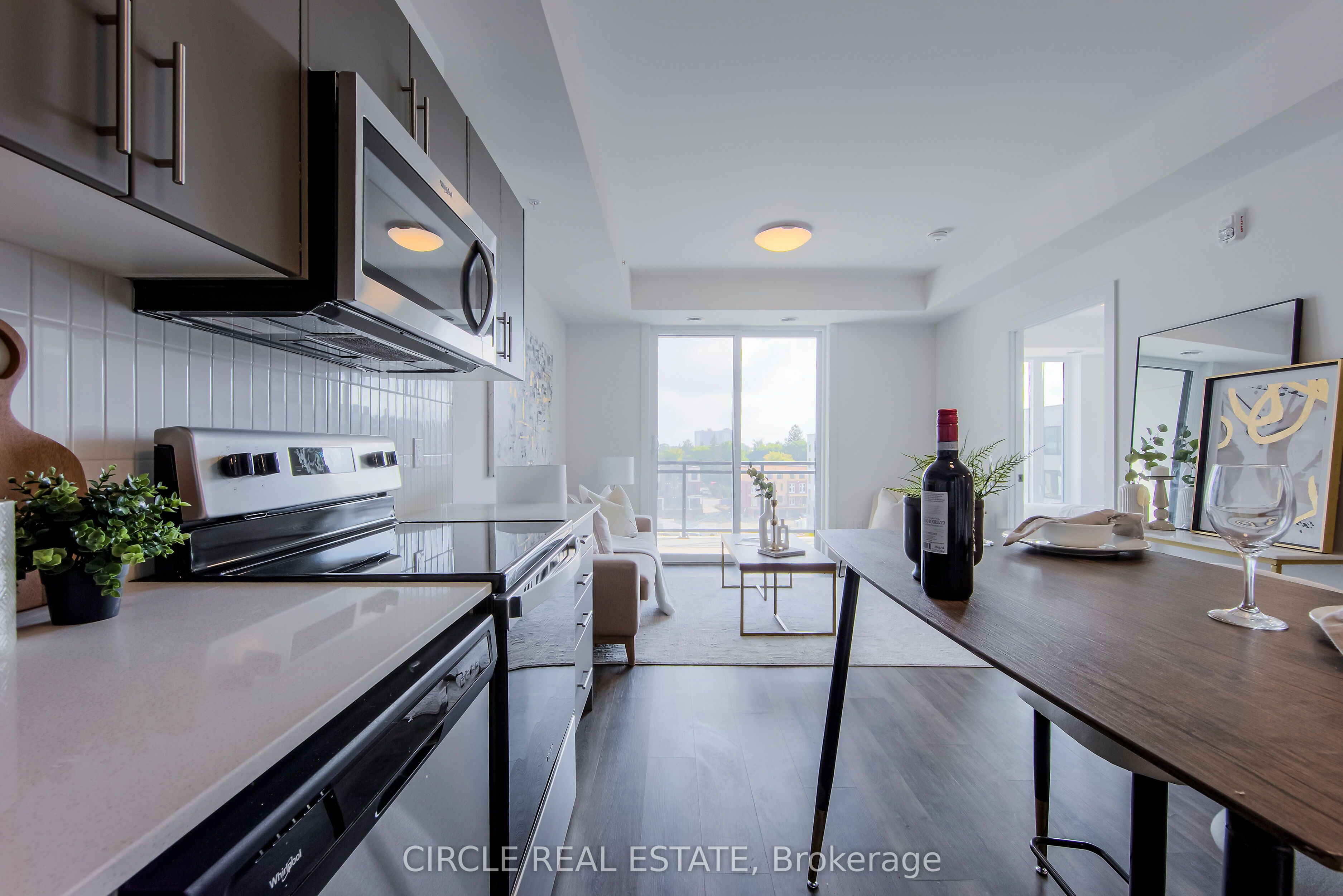 103 Roger Street 607 Property Photo 15