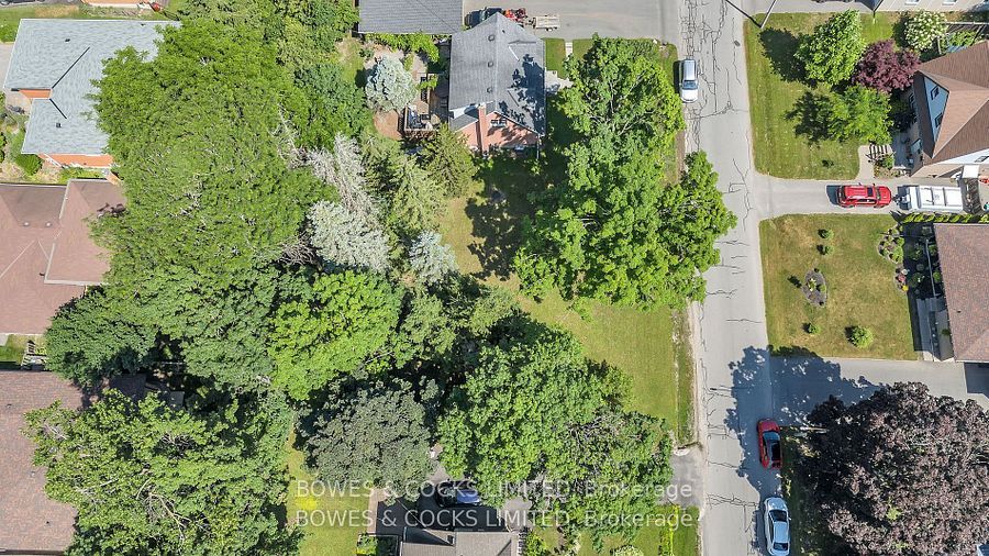 125 Greenhill Drive Property Photo 12