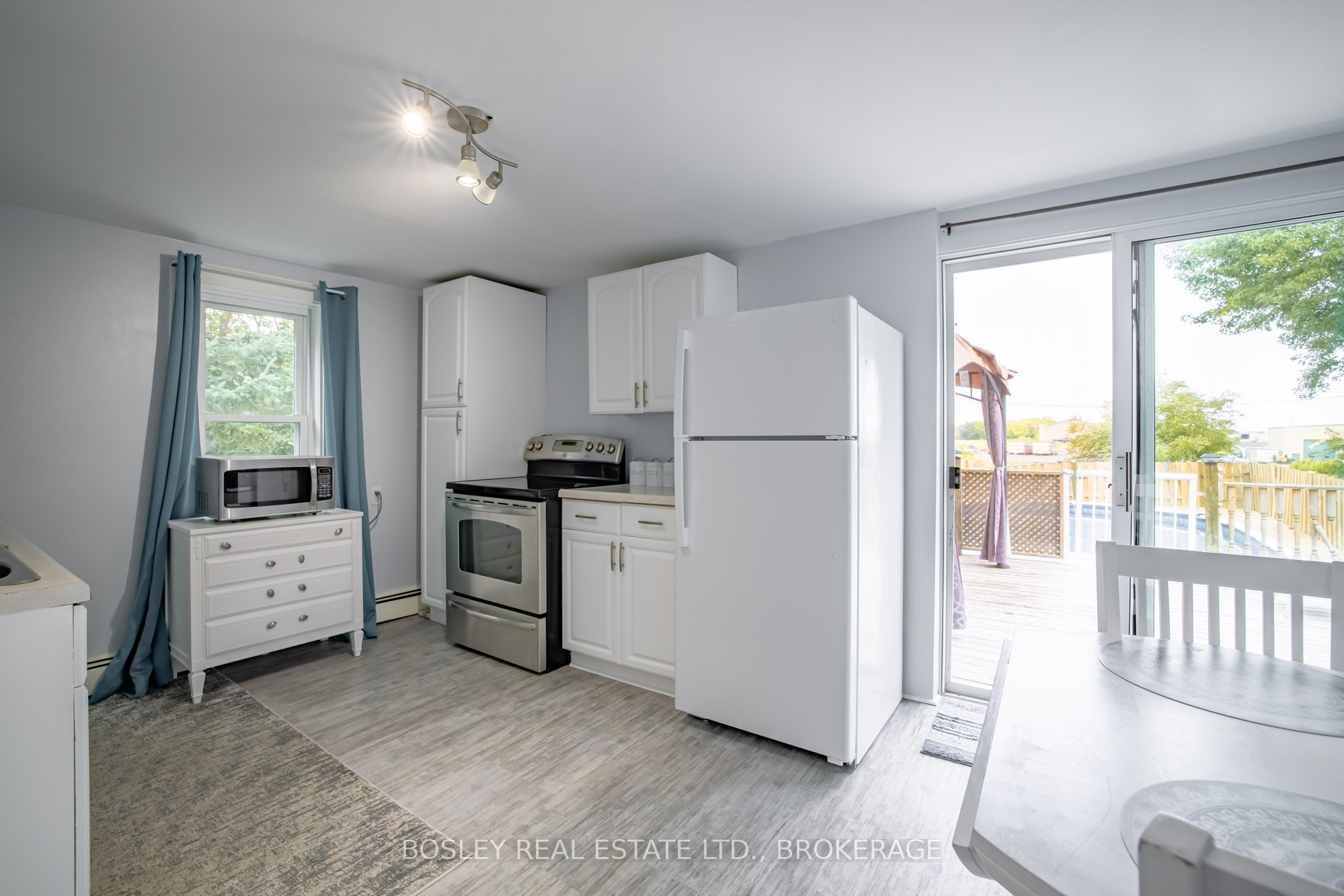 1609 Eighth Avenue Property Photo 15