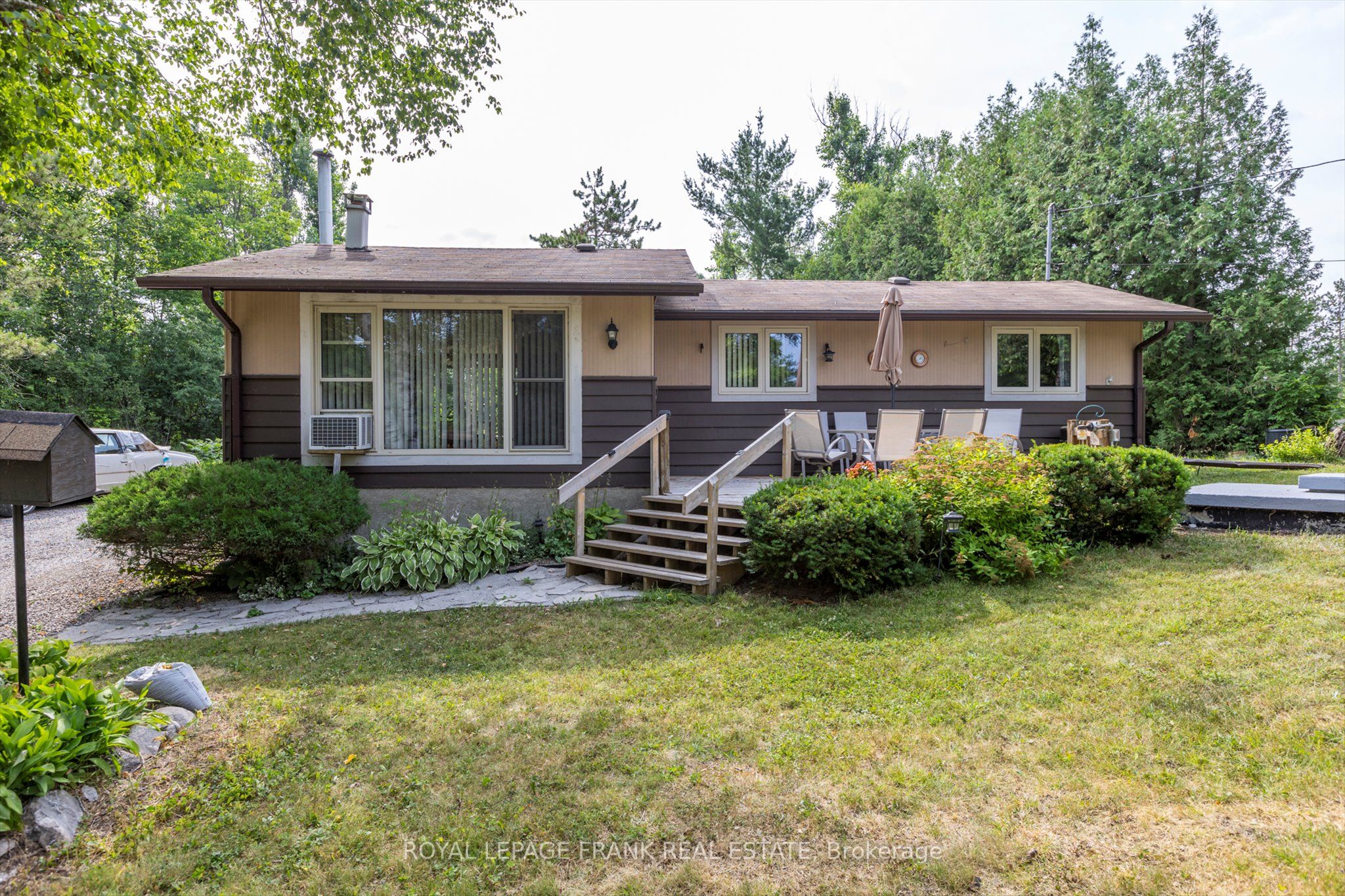 10 Darvell Road Property Photo 1