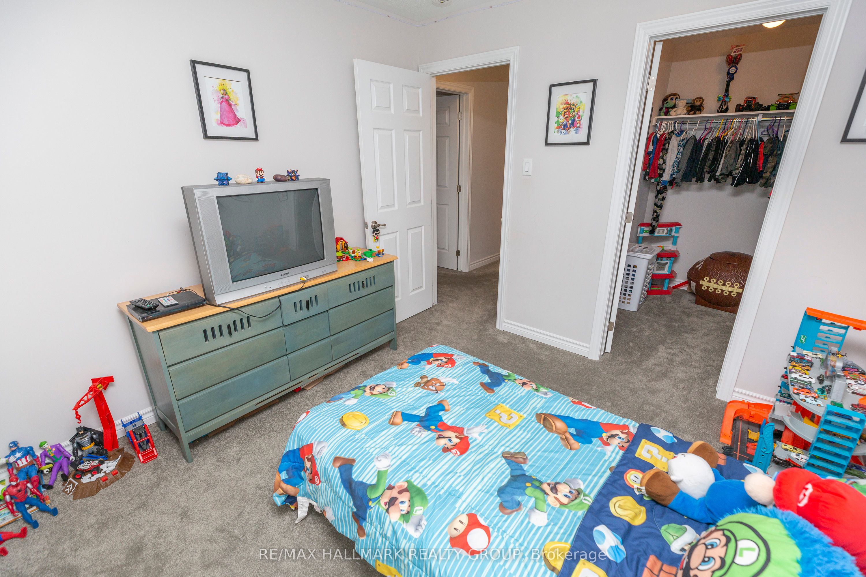 105 Walleye Private Property Photo 32