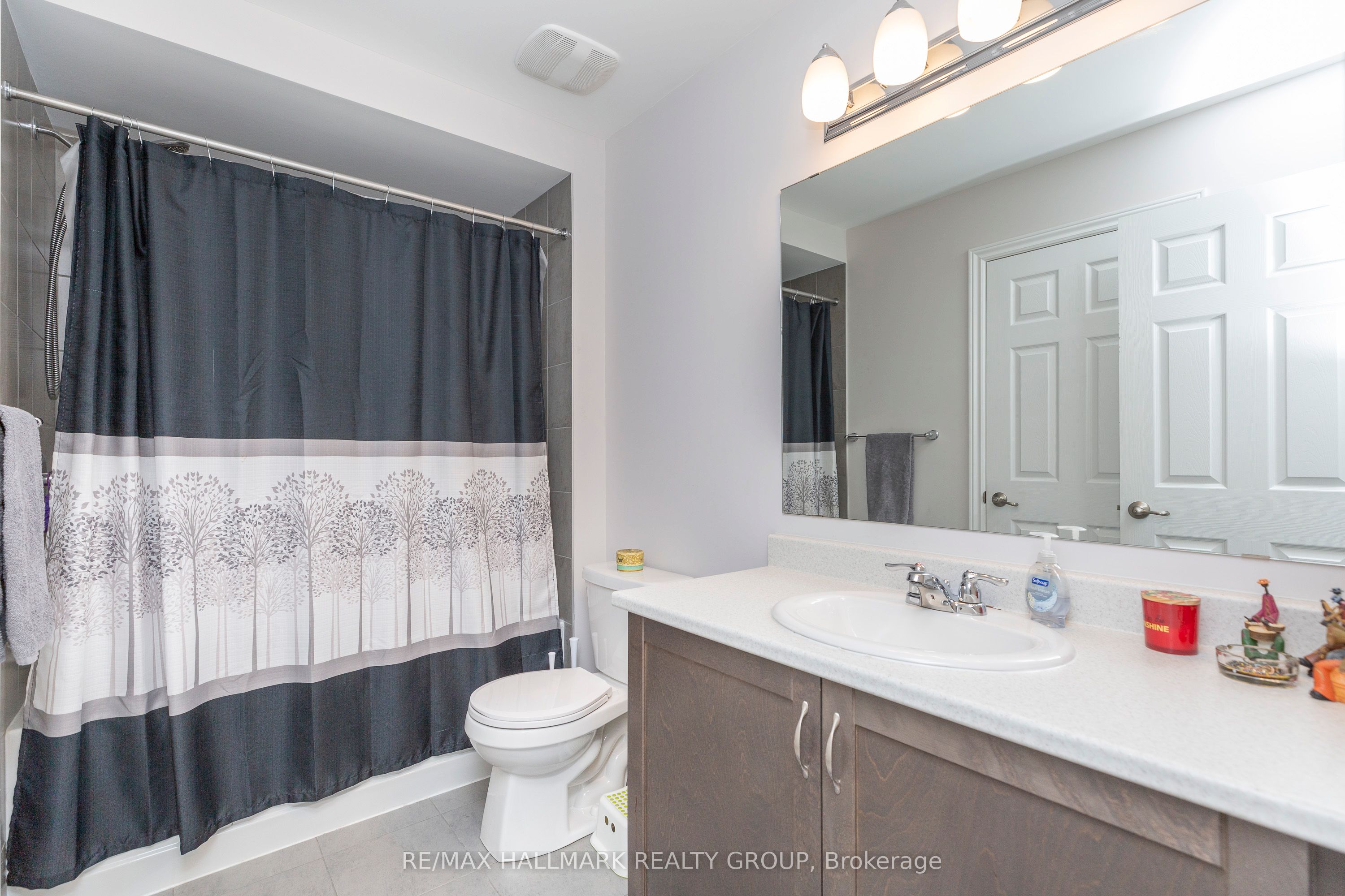 105 Walleye Private Property Photo 33