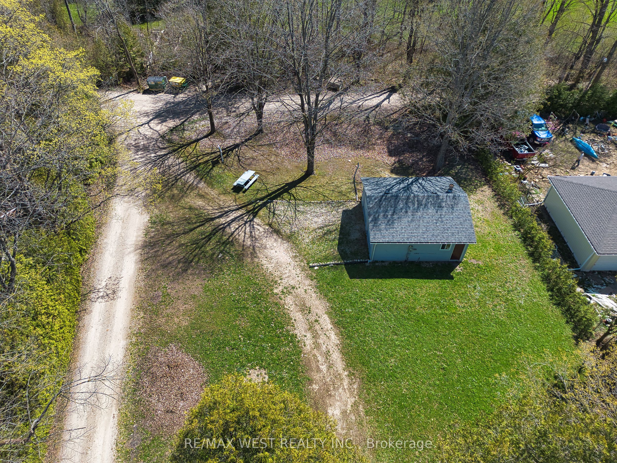 201 Cedars Resort Lane Ln Property Photo 4