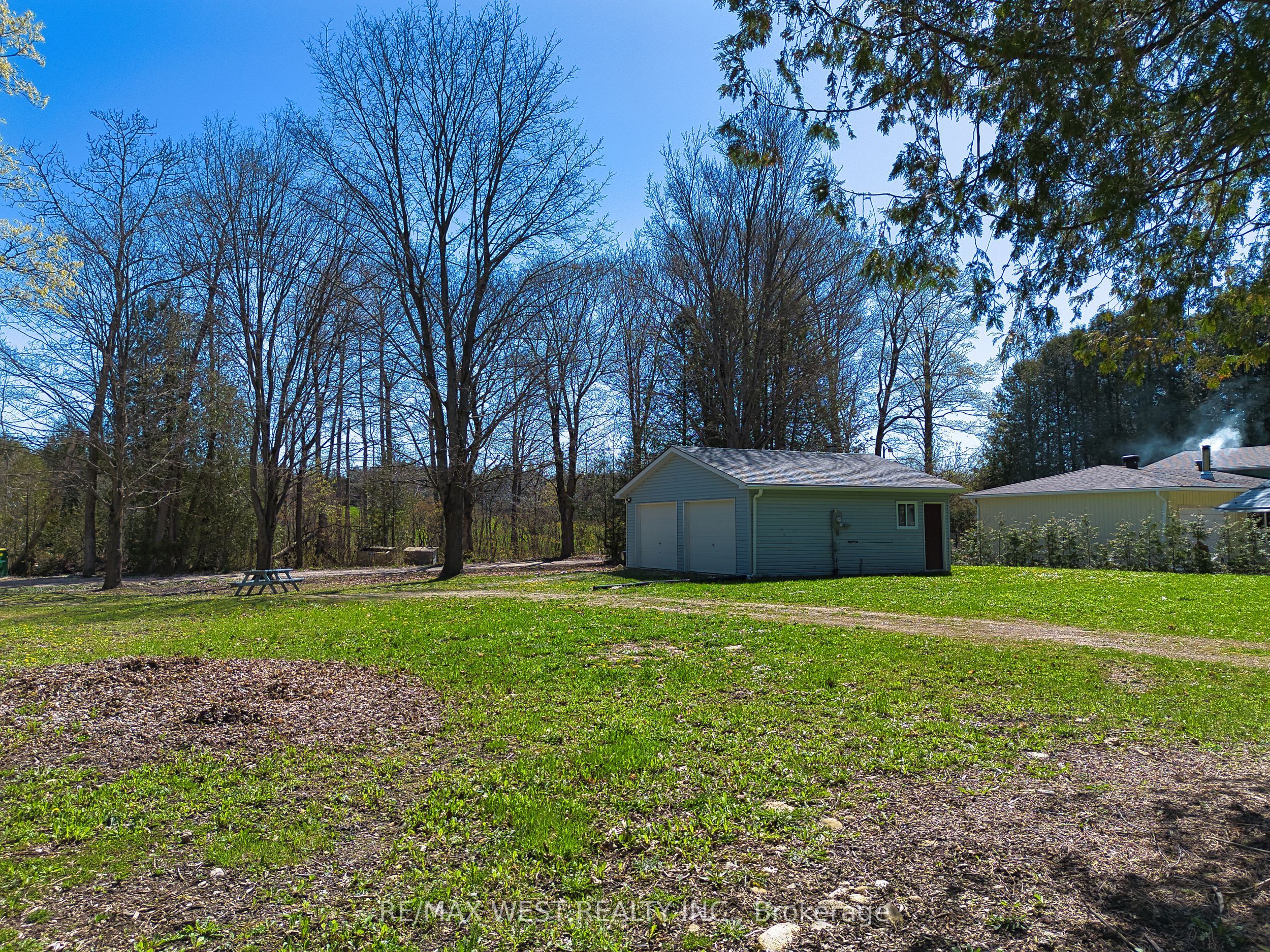 201 Cedars Resort Lane Ln Property Photo 5