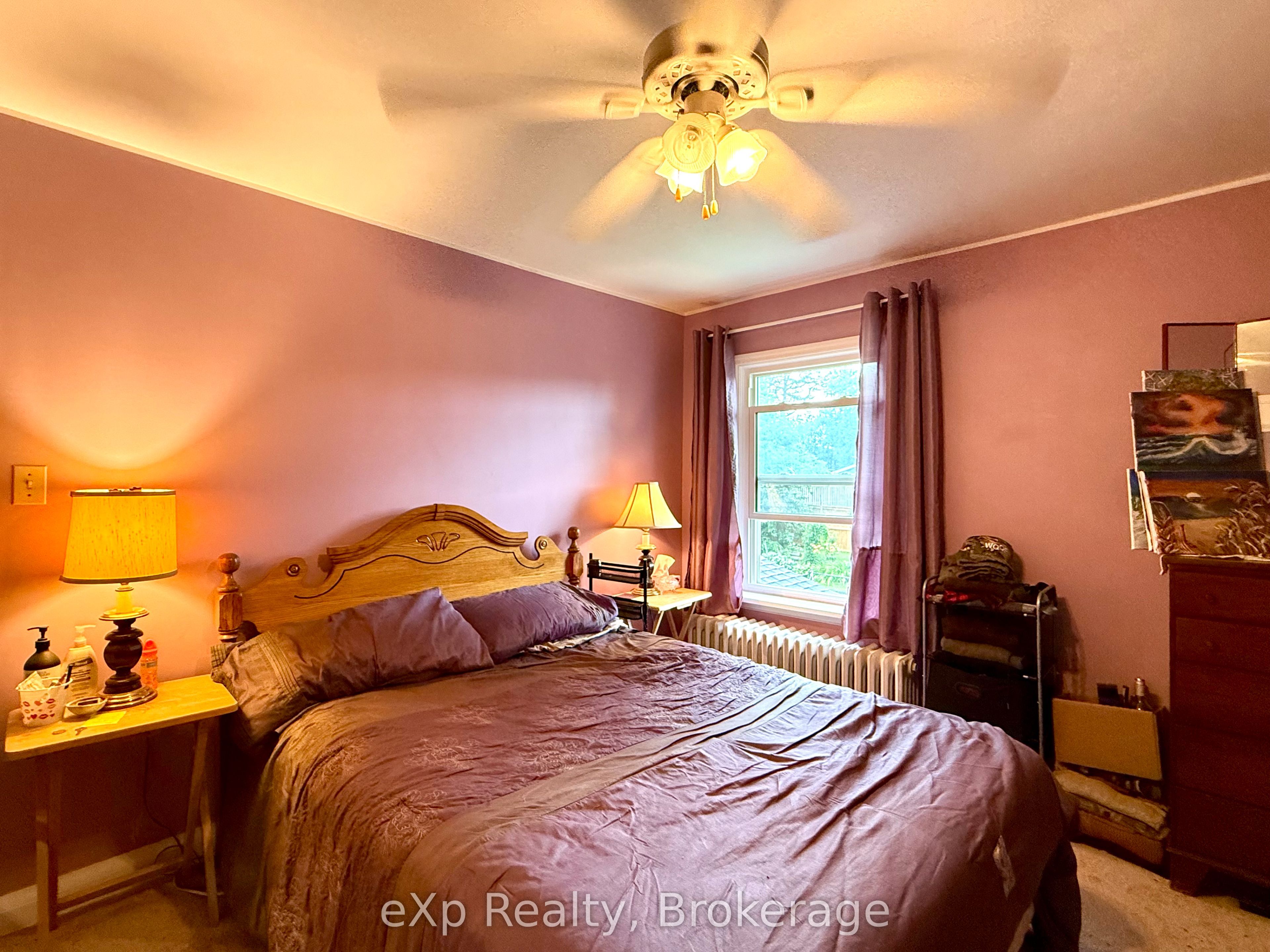 211 Victoria Street S Property Photo 25