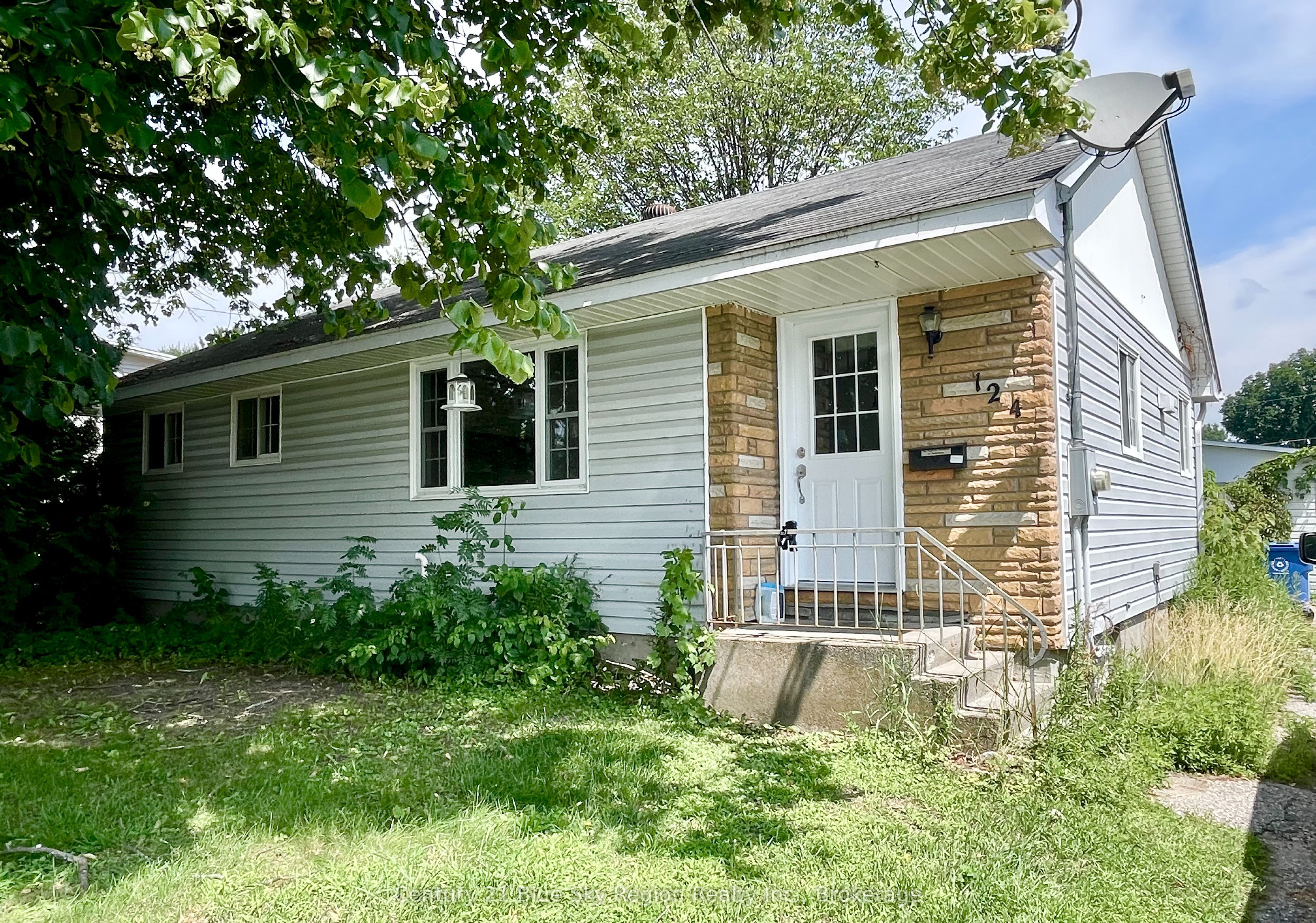 124 Holditch Street Property Photo 1