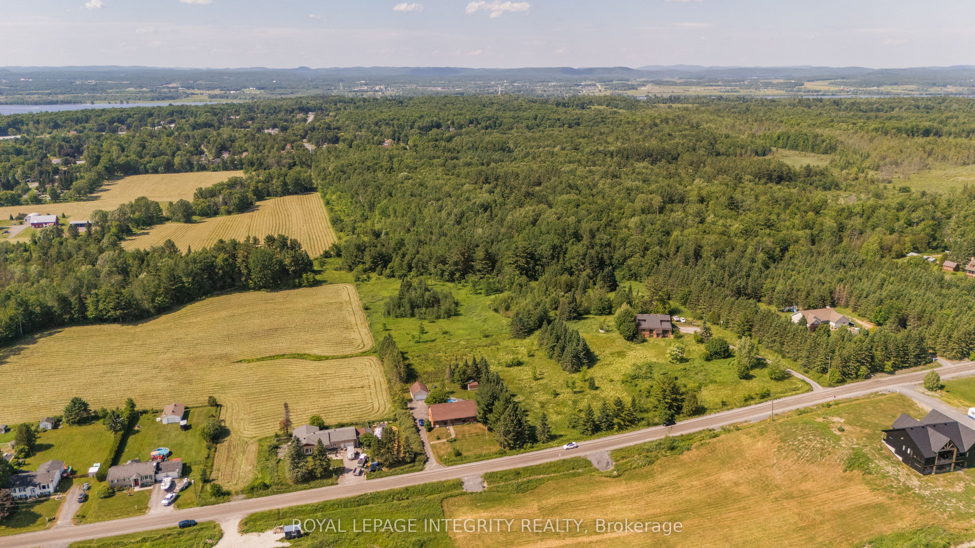 1963 Clark Road Property Photo 3