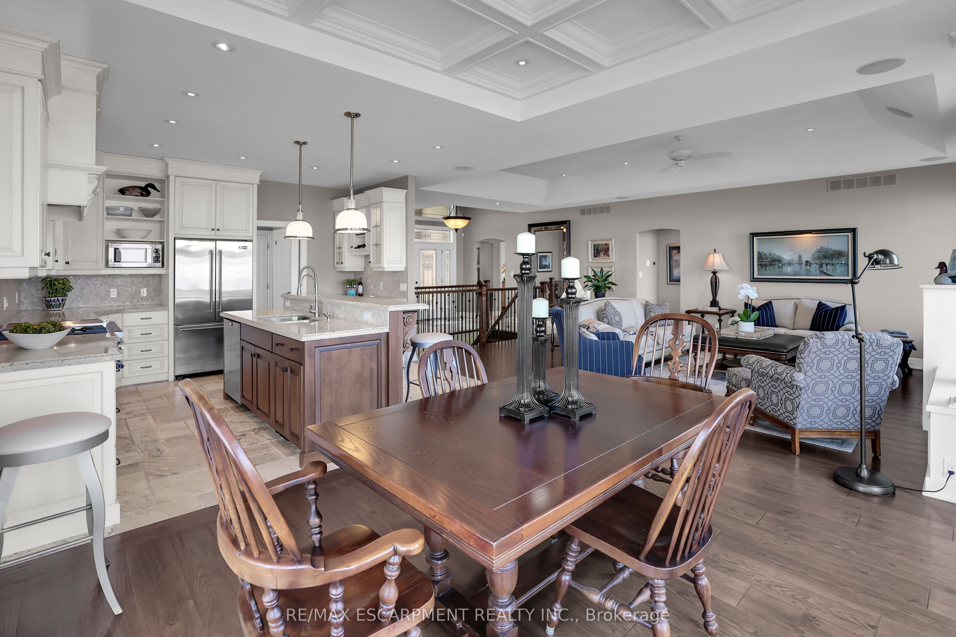 61 Lake Street 4 Property Photo 17