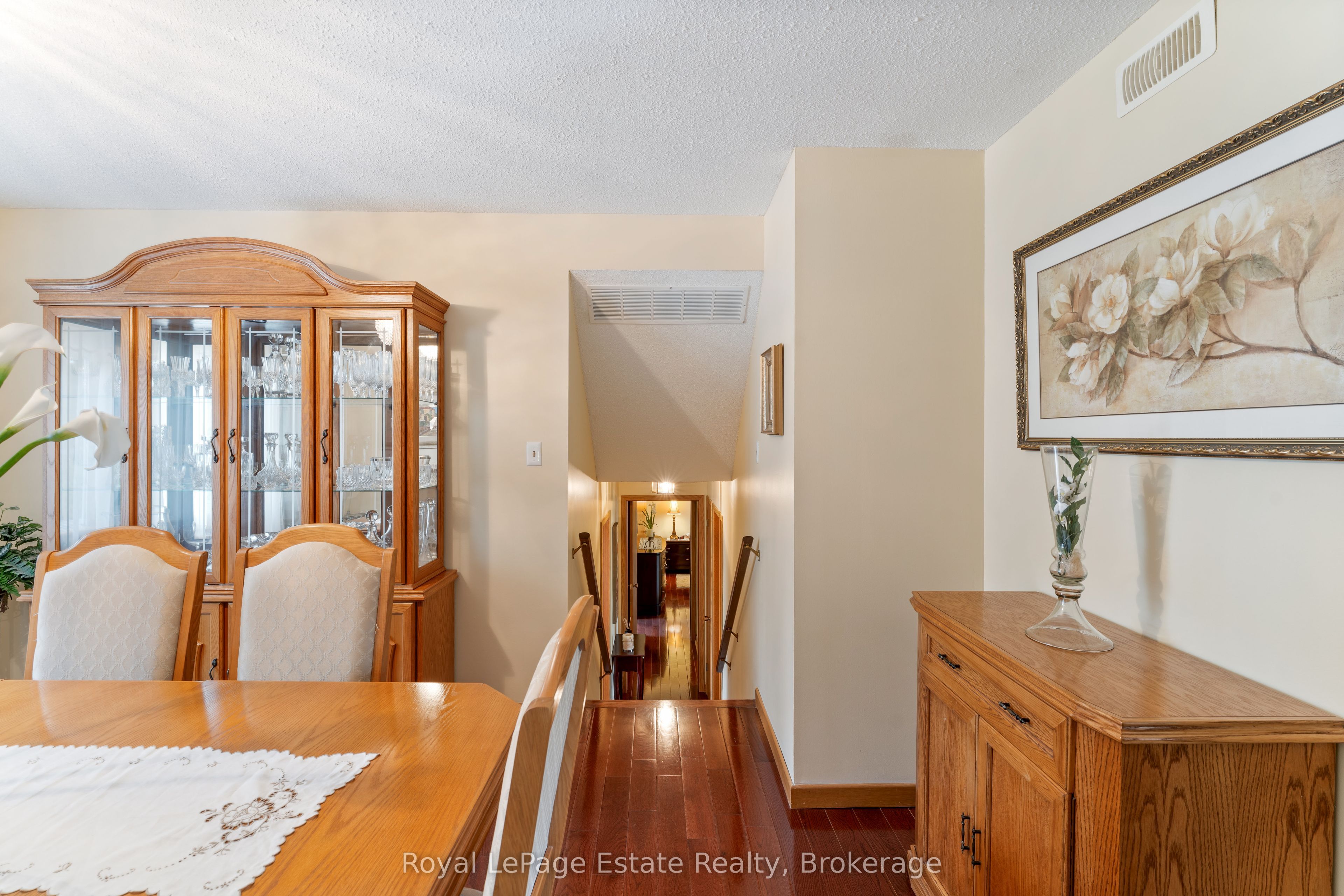 97 Dorena Crescent Property Photo 14