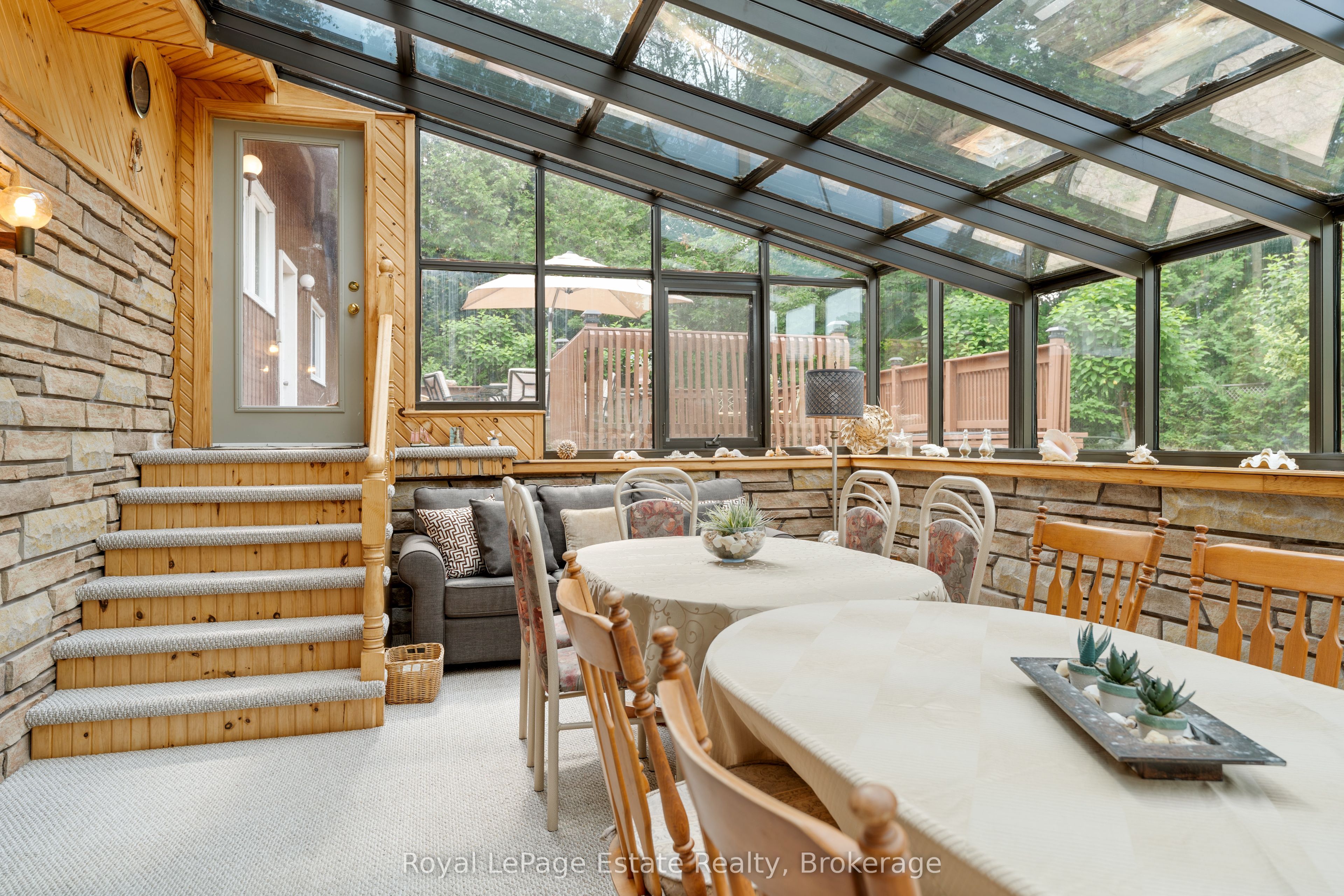 97 Dorena Crescent Property Photo 24