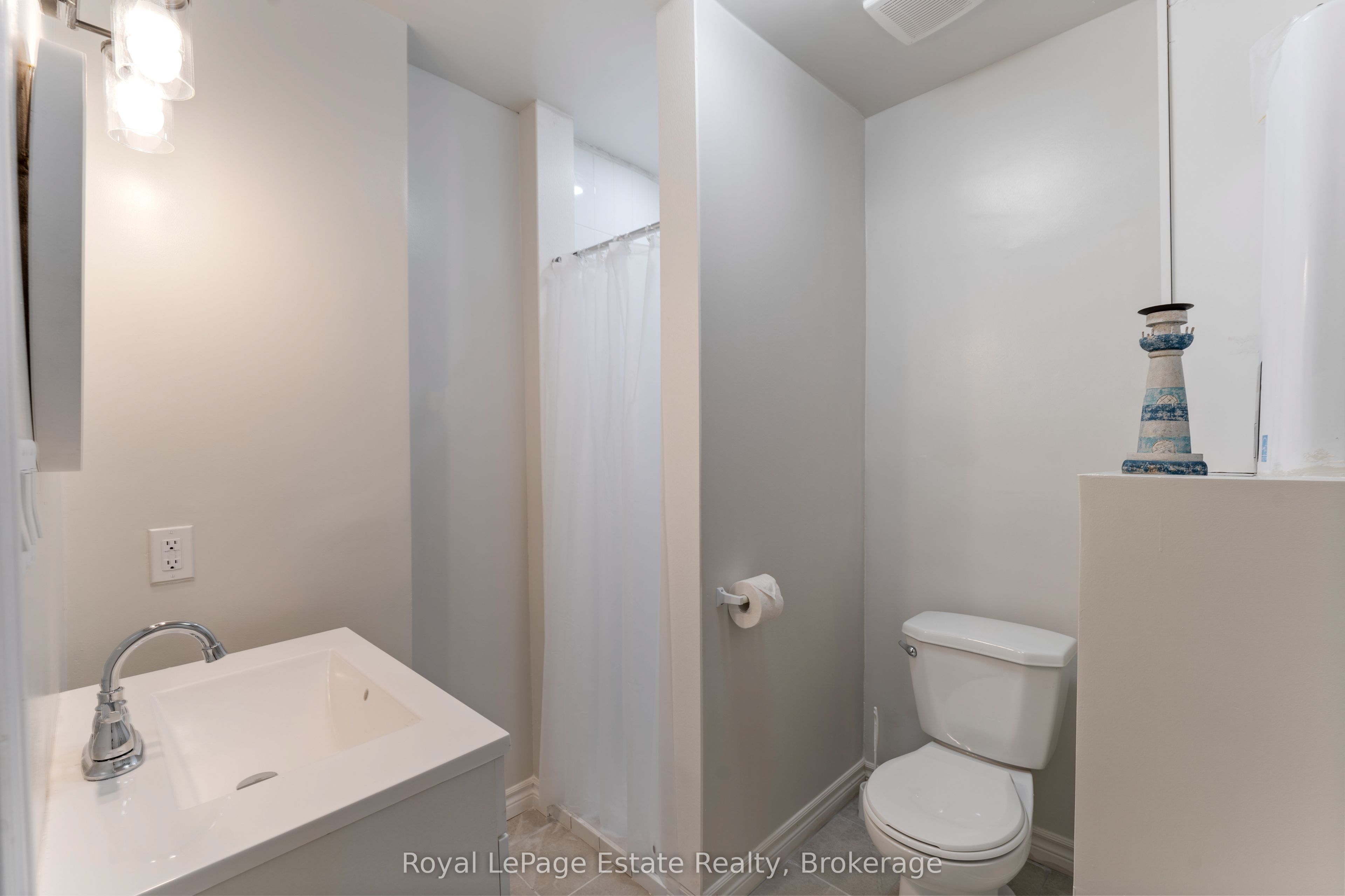 97 Dorena Crescent Property Photo 29