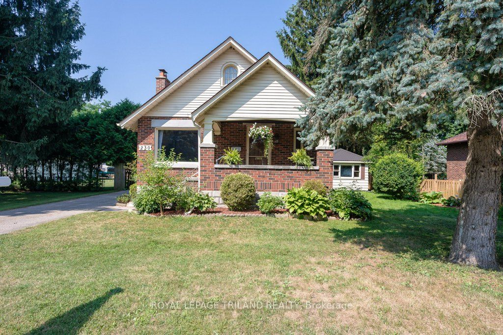 230 Sunset Drive Property Photo 1