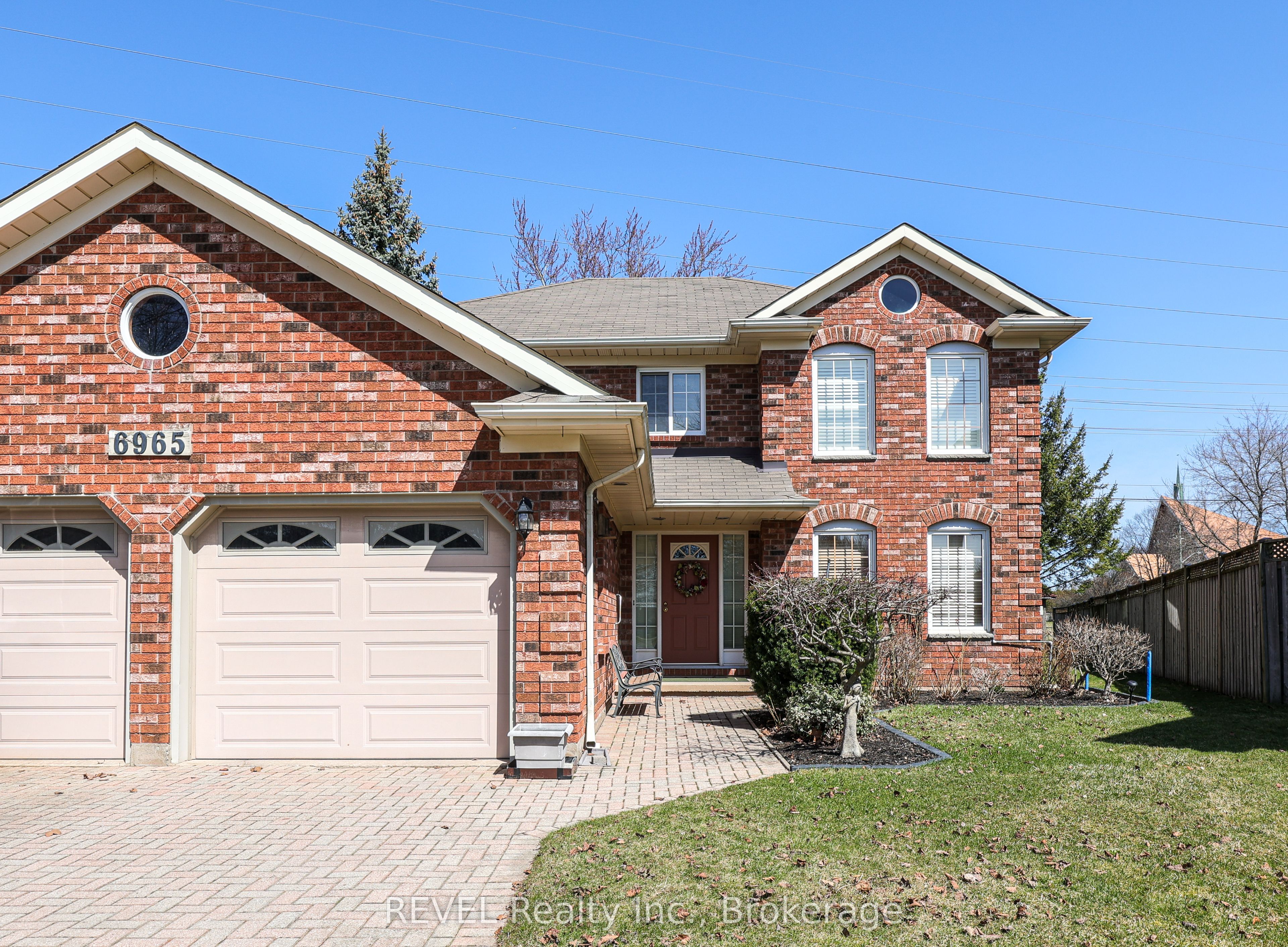 6965 Harovics Ln Property Photo 1