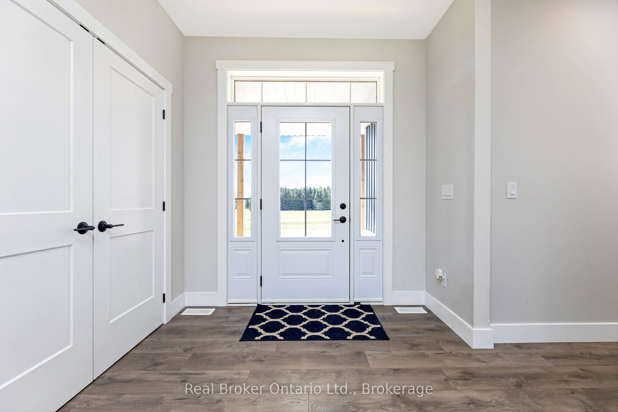 142401 15 Side Road Property Photo 11