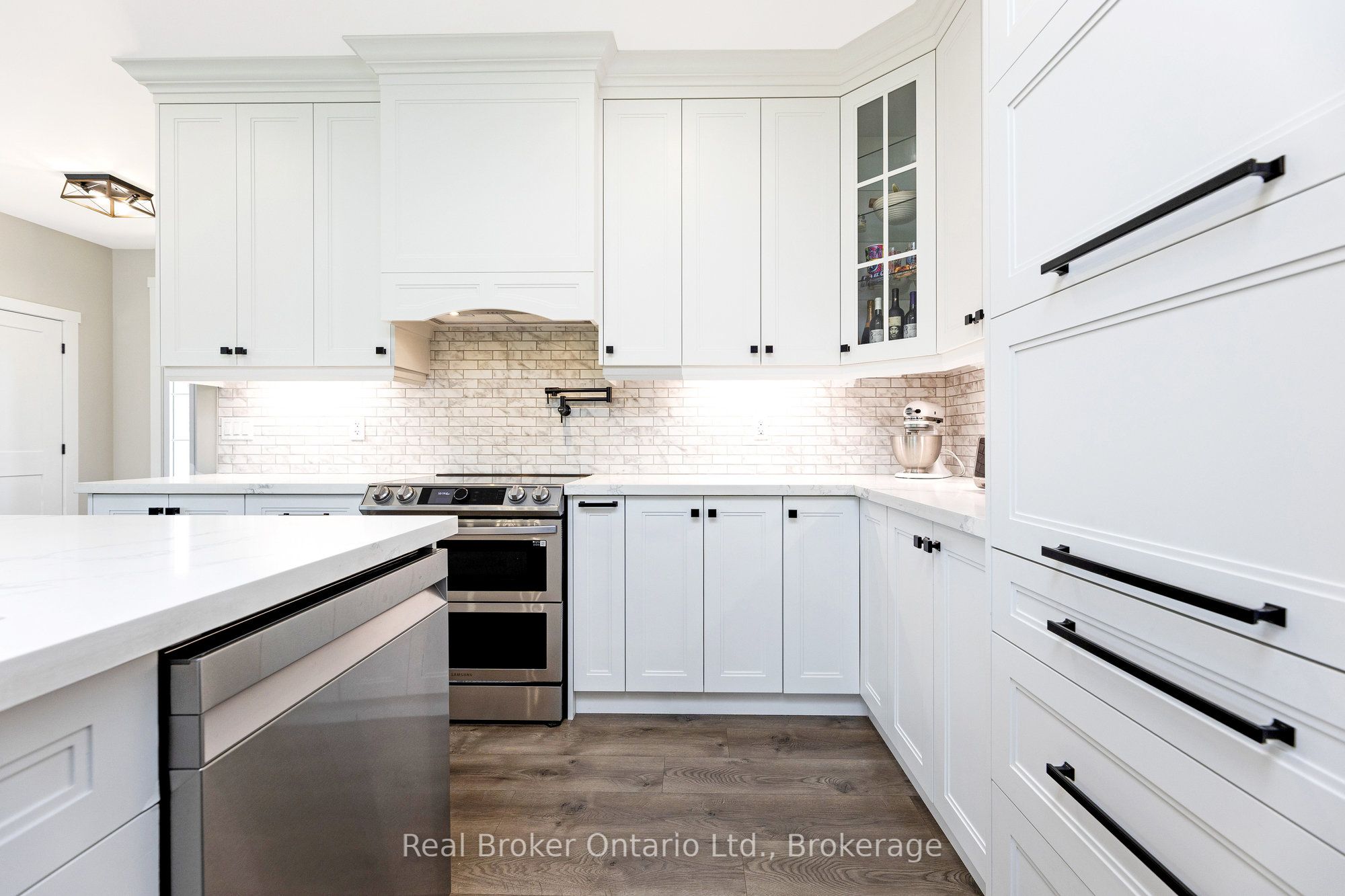 142401 15 Side Road Property Photo 15