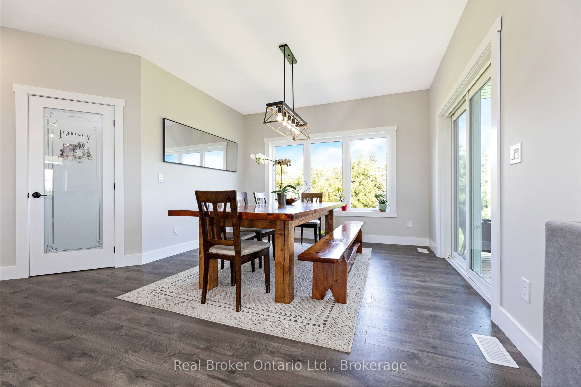 142401 15 Side Road Property Photo 17