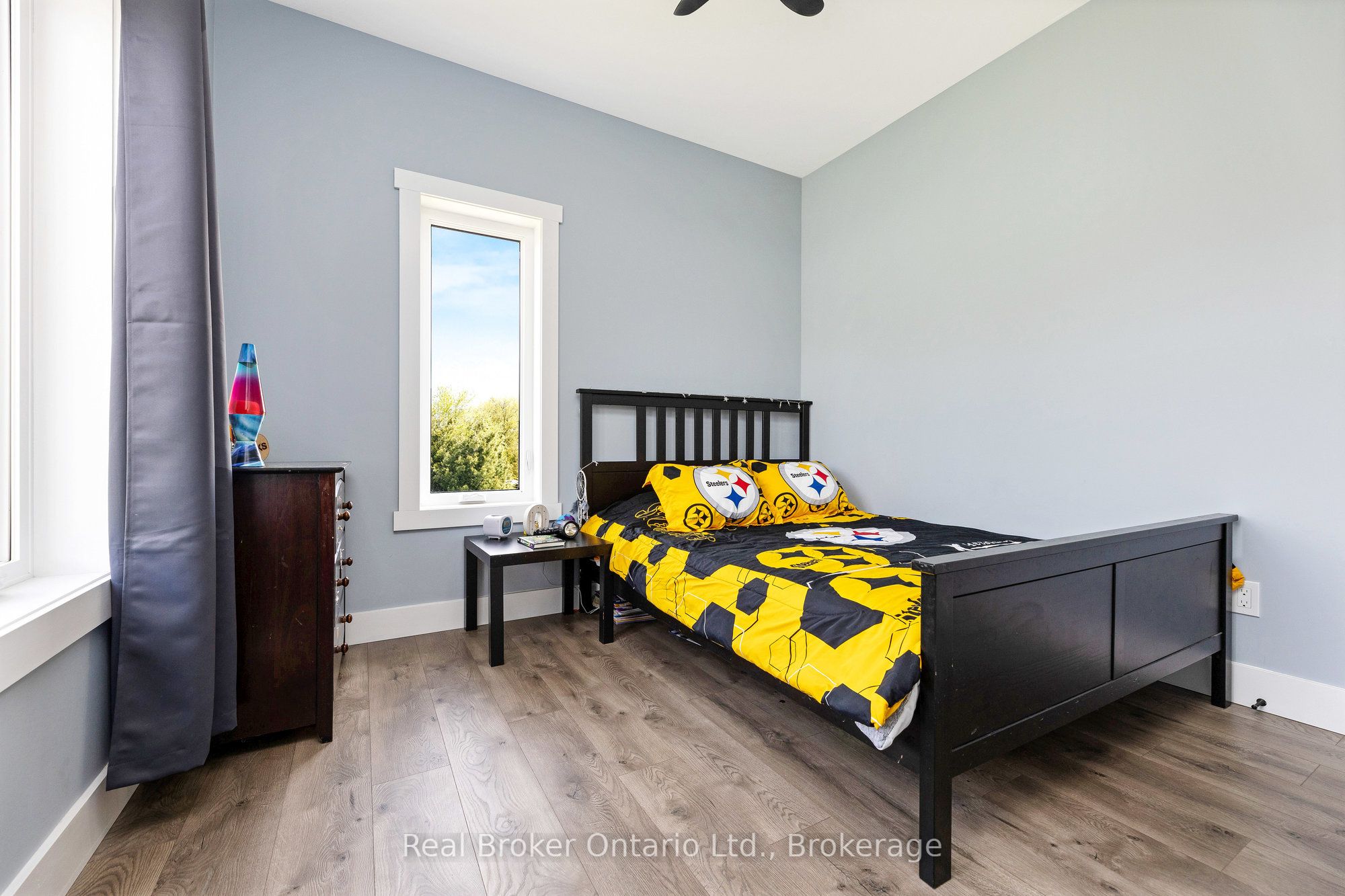 142401 15 Side Road Property Photo 25