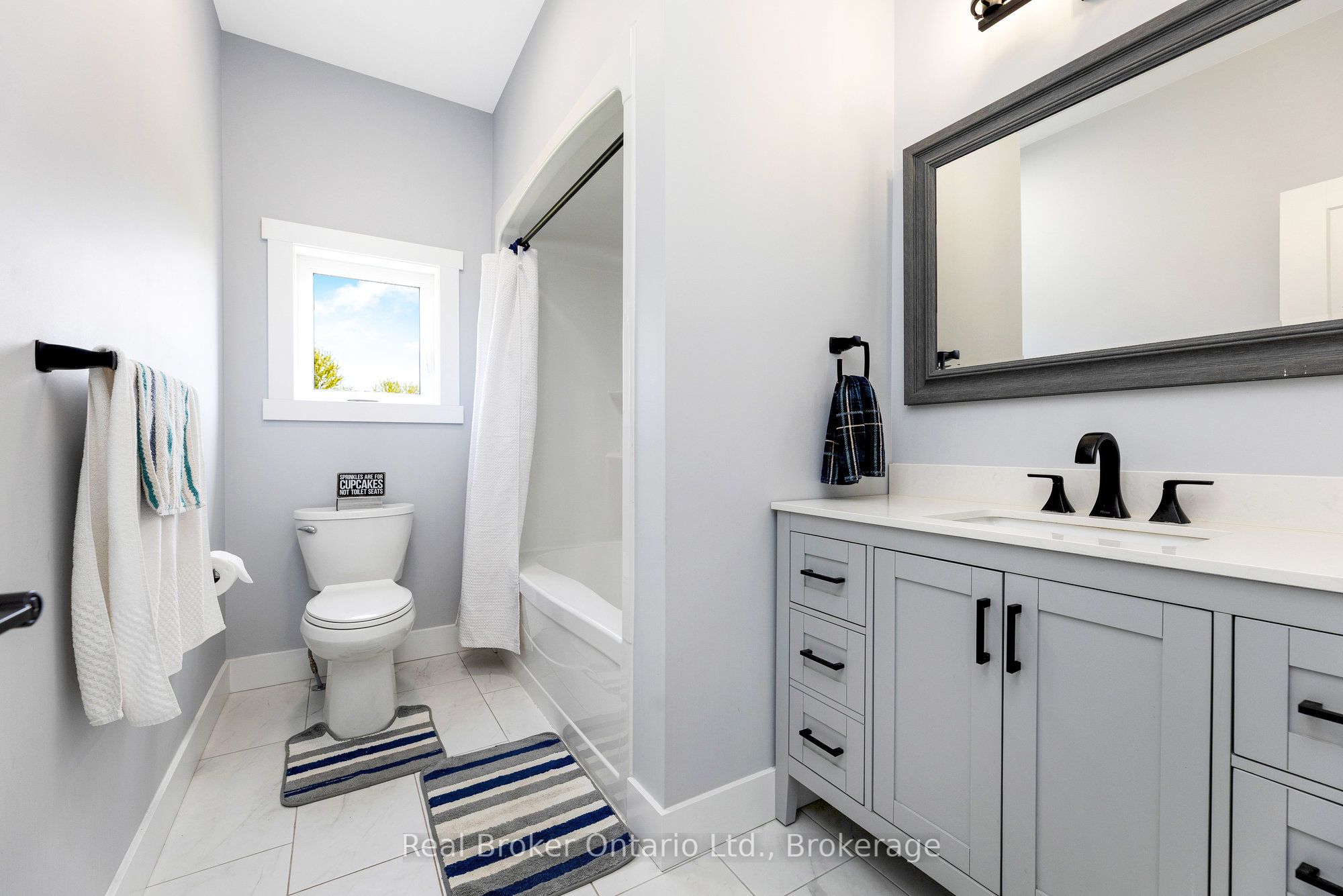 142401 15 Side Road Property Photo 26