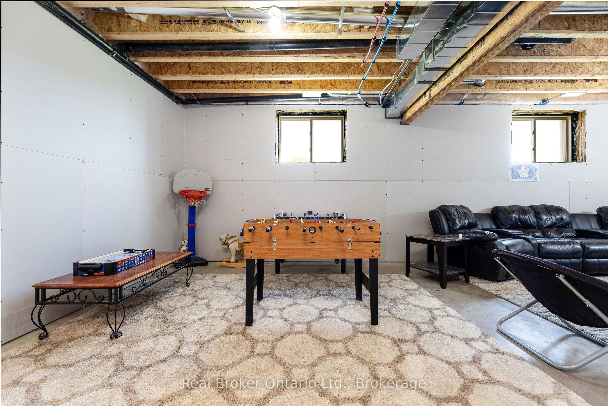 142401 15 Side Road Property Photo 29