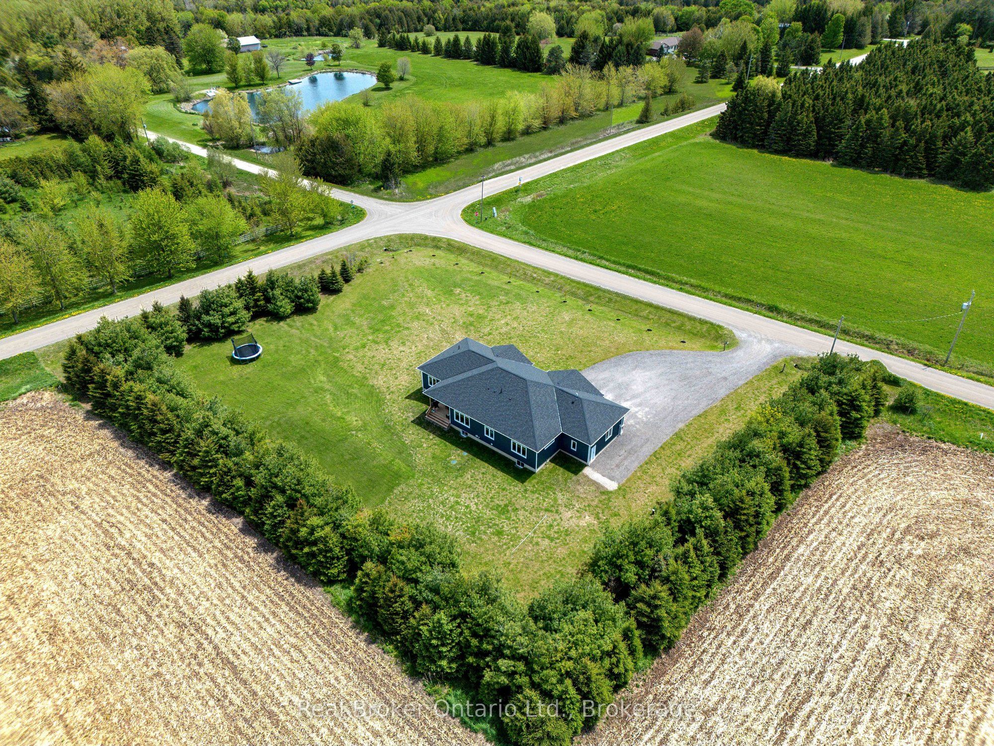 142401 15 Side Road Property Photo 49