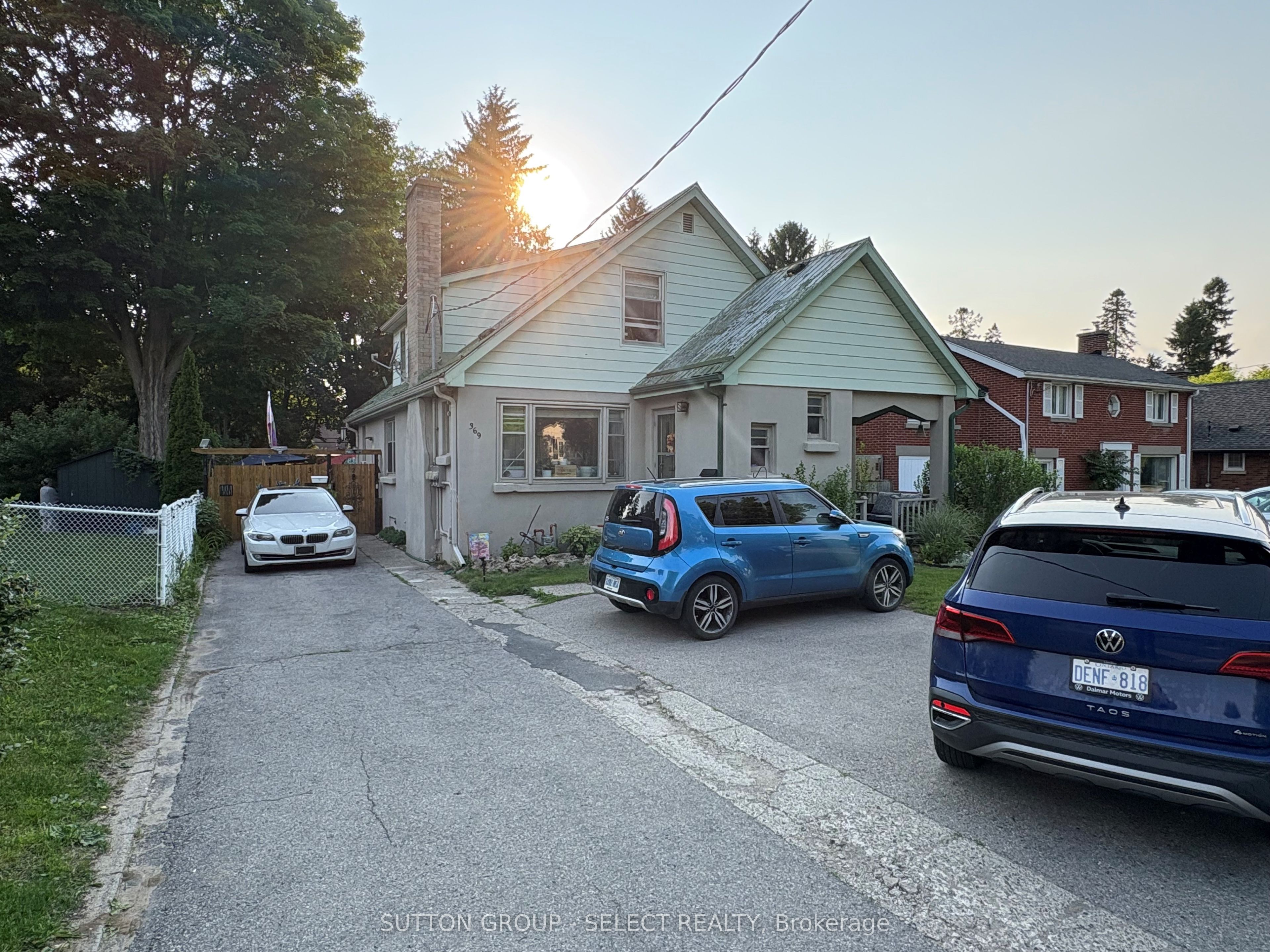 369 Boler Rd Property Photo 1