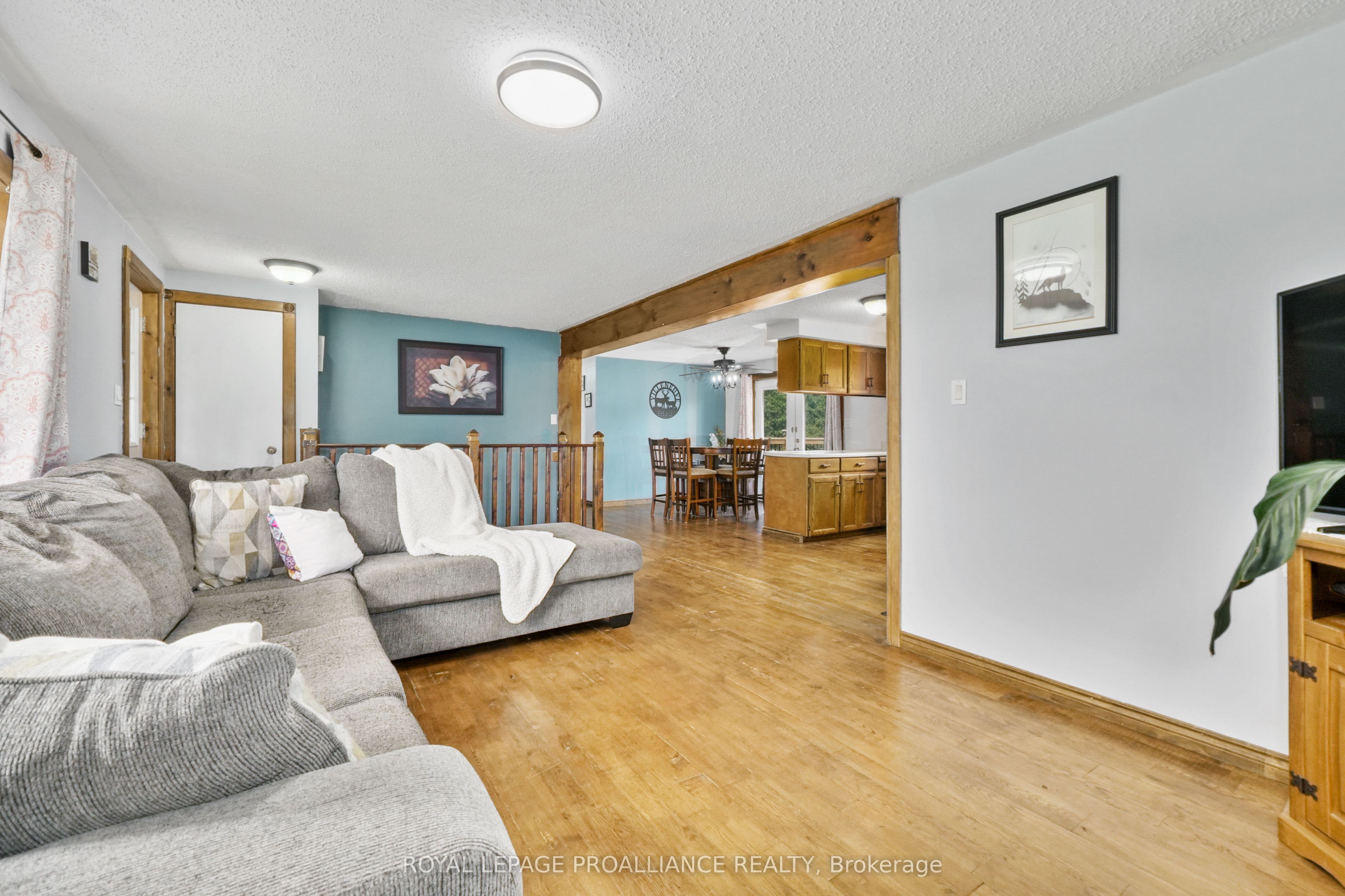 16 Mack Trail Property Photo 9