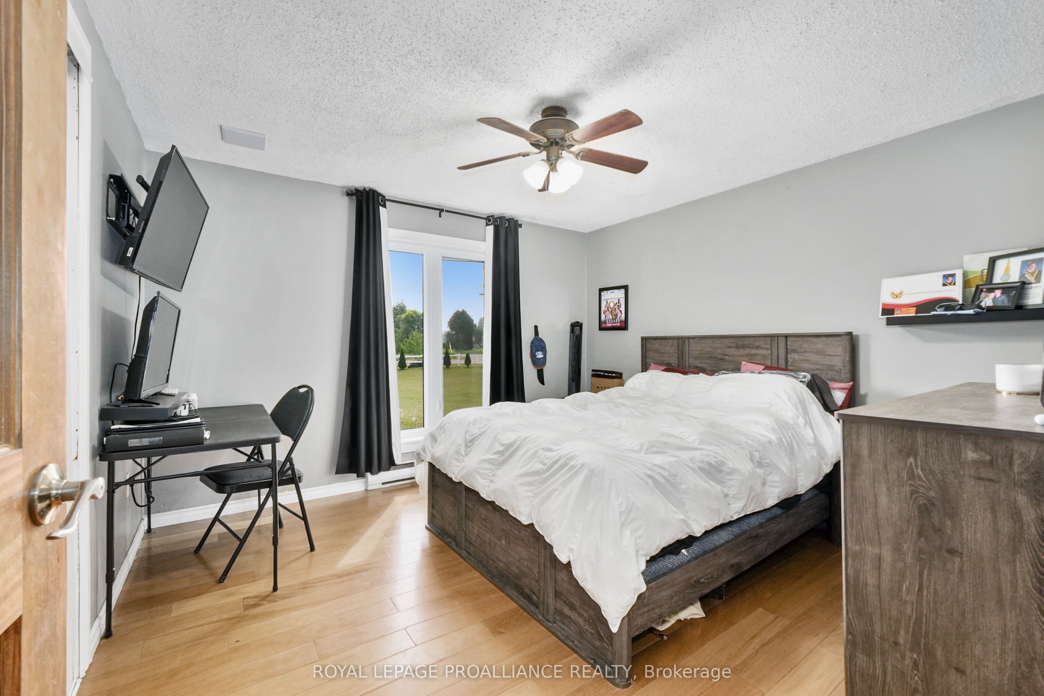 16 Mack Trail Property Photo 18