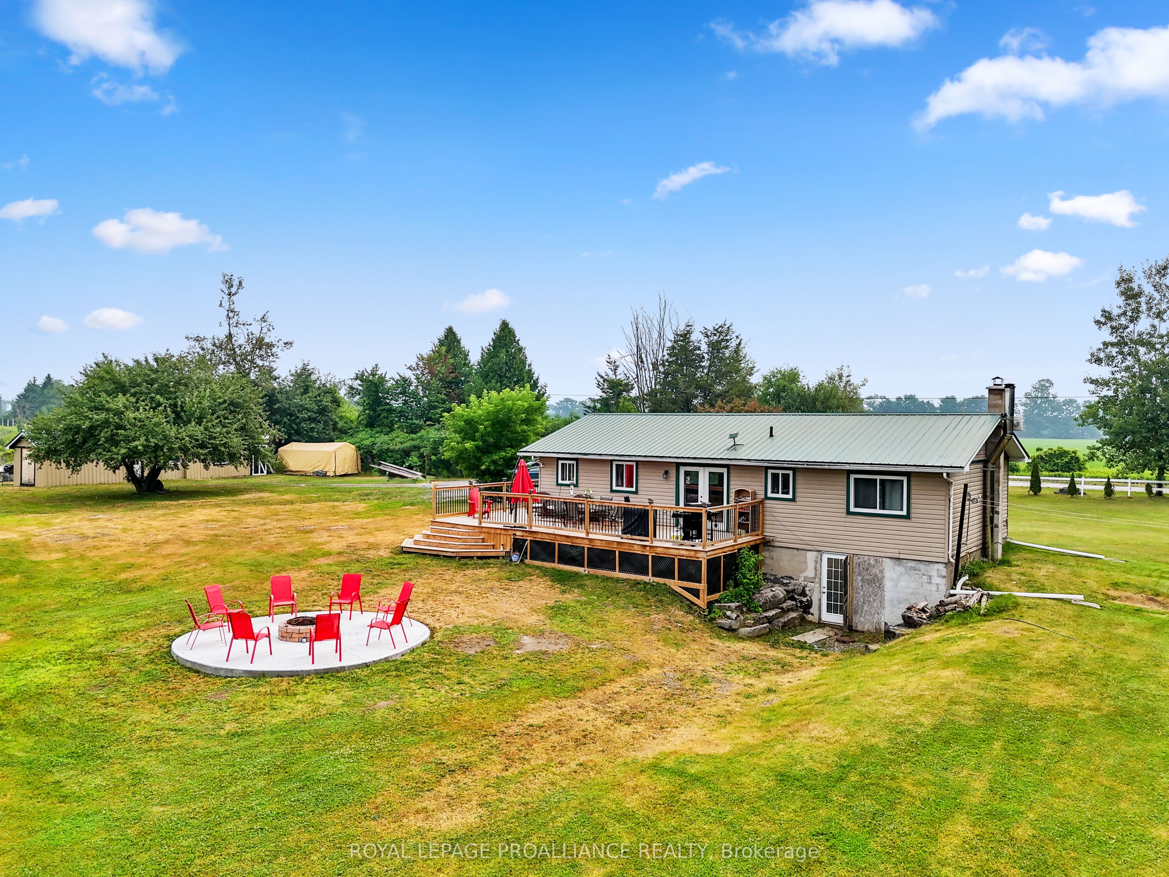 16 Mack Trail Property Photo 41