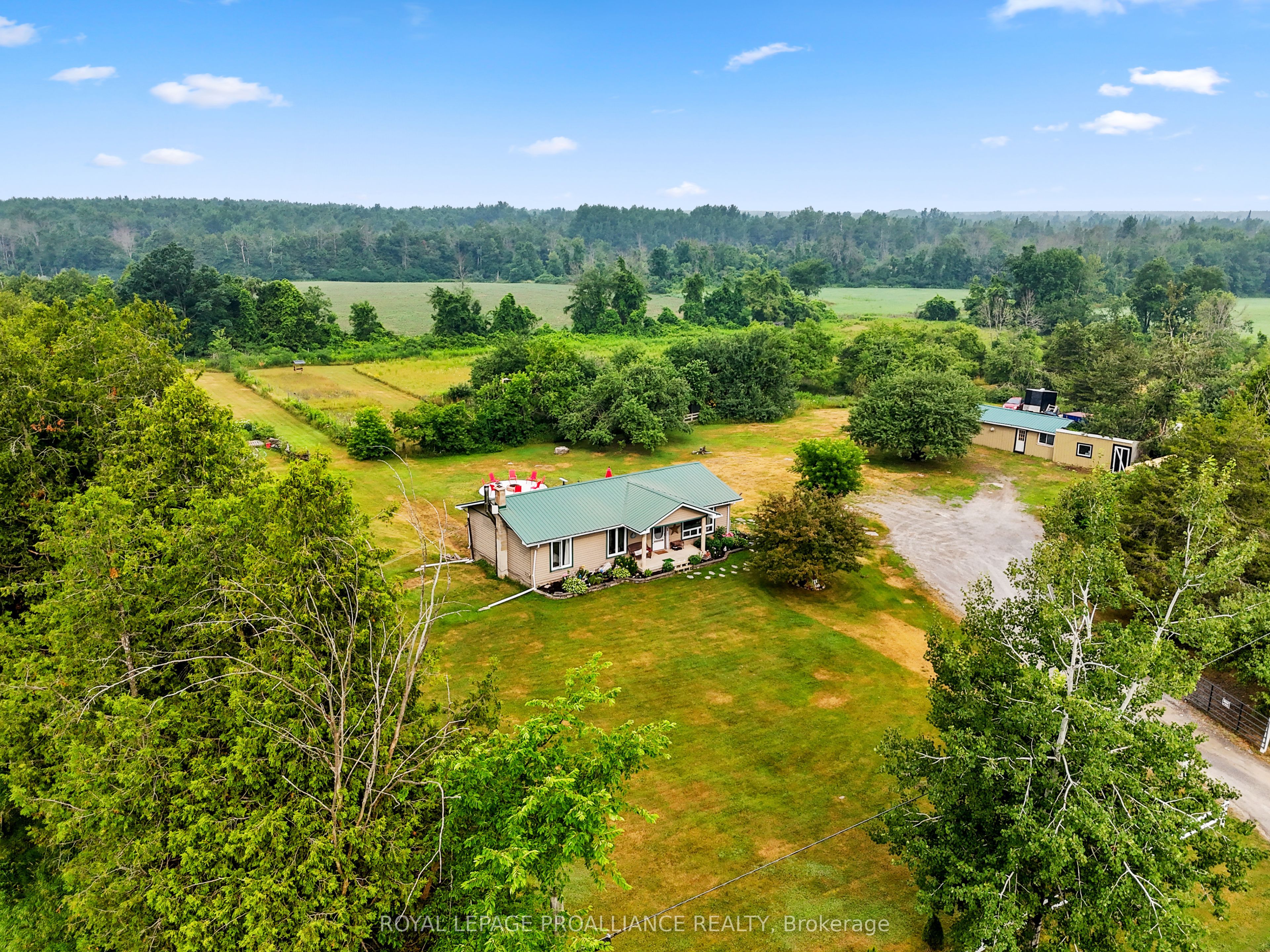 16 Mack Trail Property Photo 46