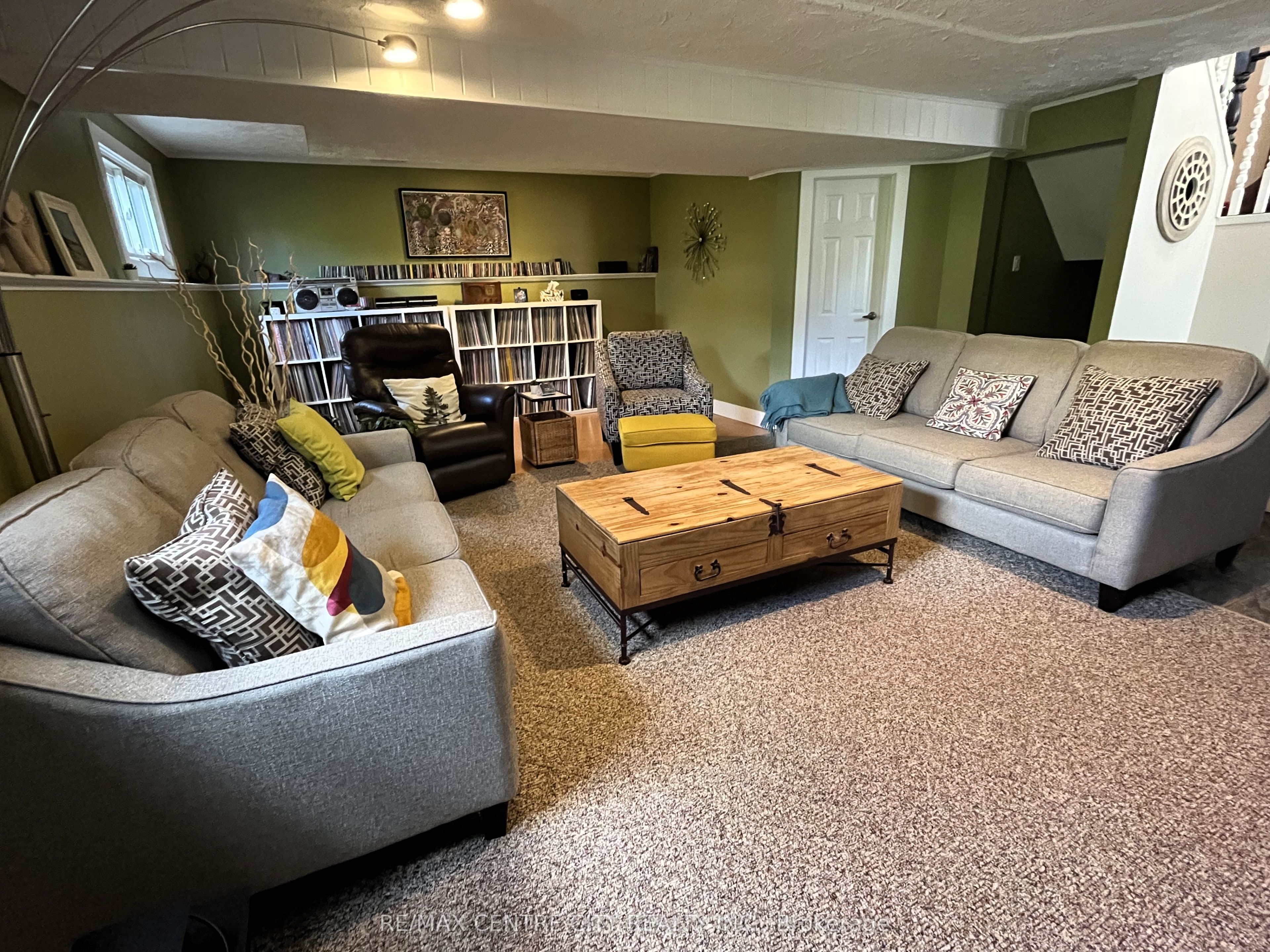 15 Speight Crescent Property Photo 7