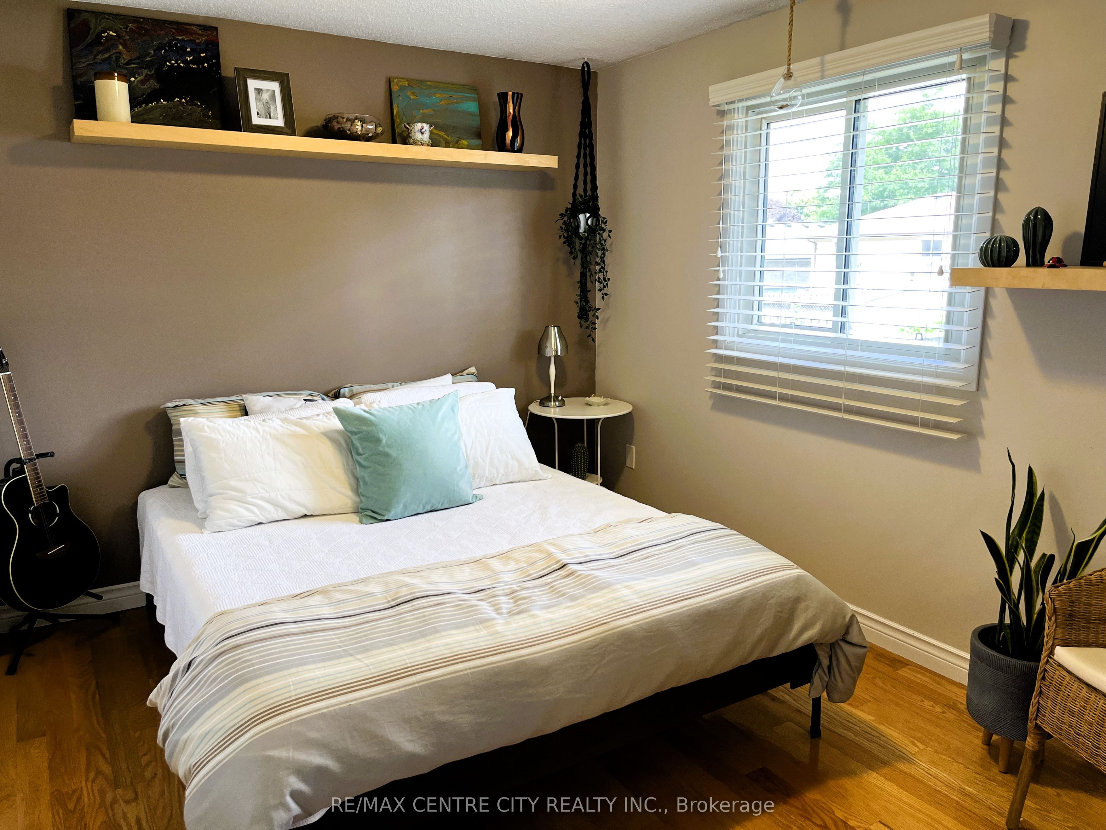 15 Speight Crescent Property Photo 11