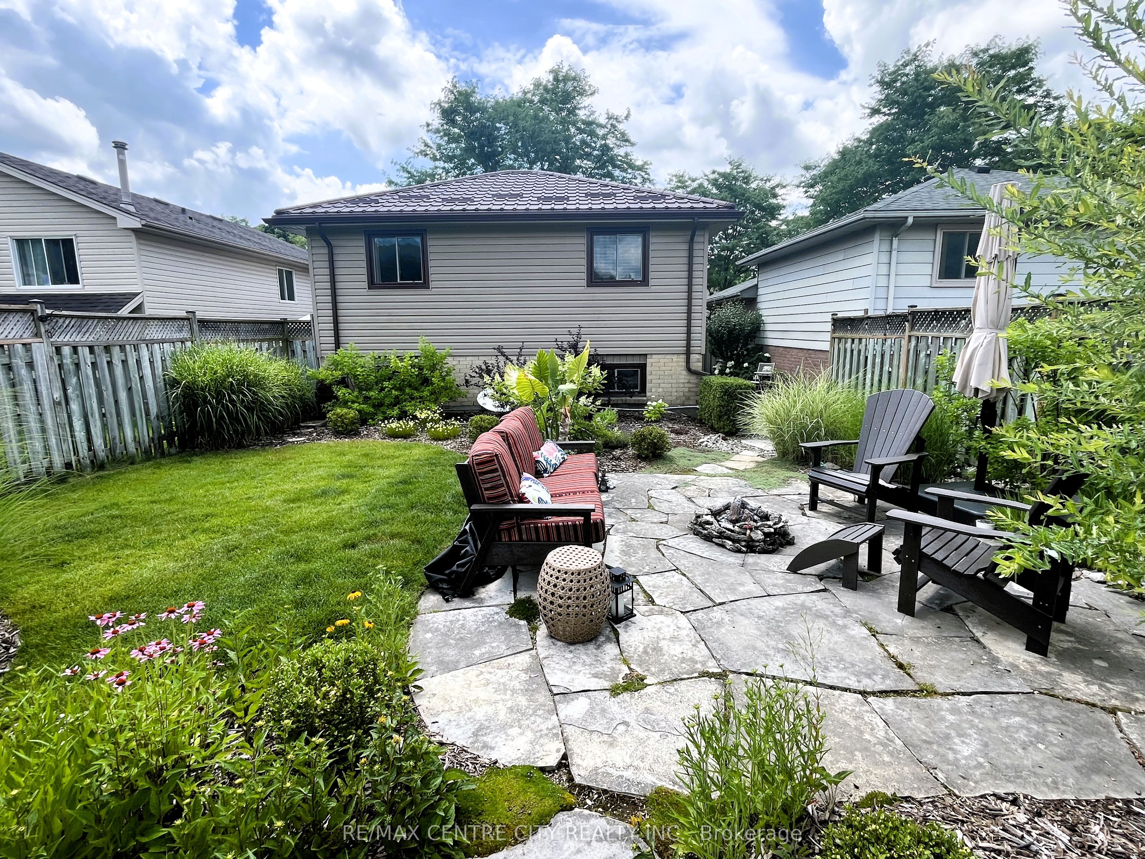 15 Speight Crescent Property Photo 19