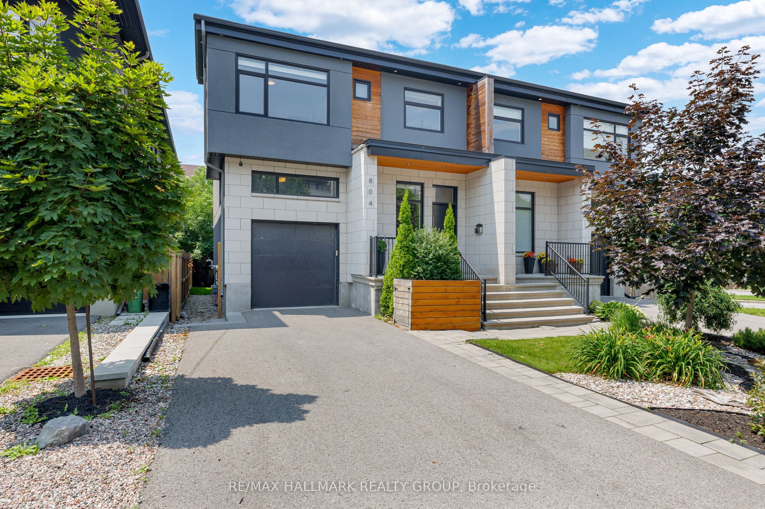 804 Kingsmere Avenue Property Photo 1
