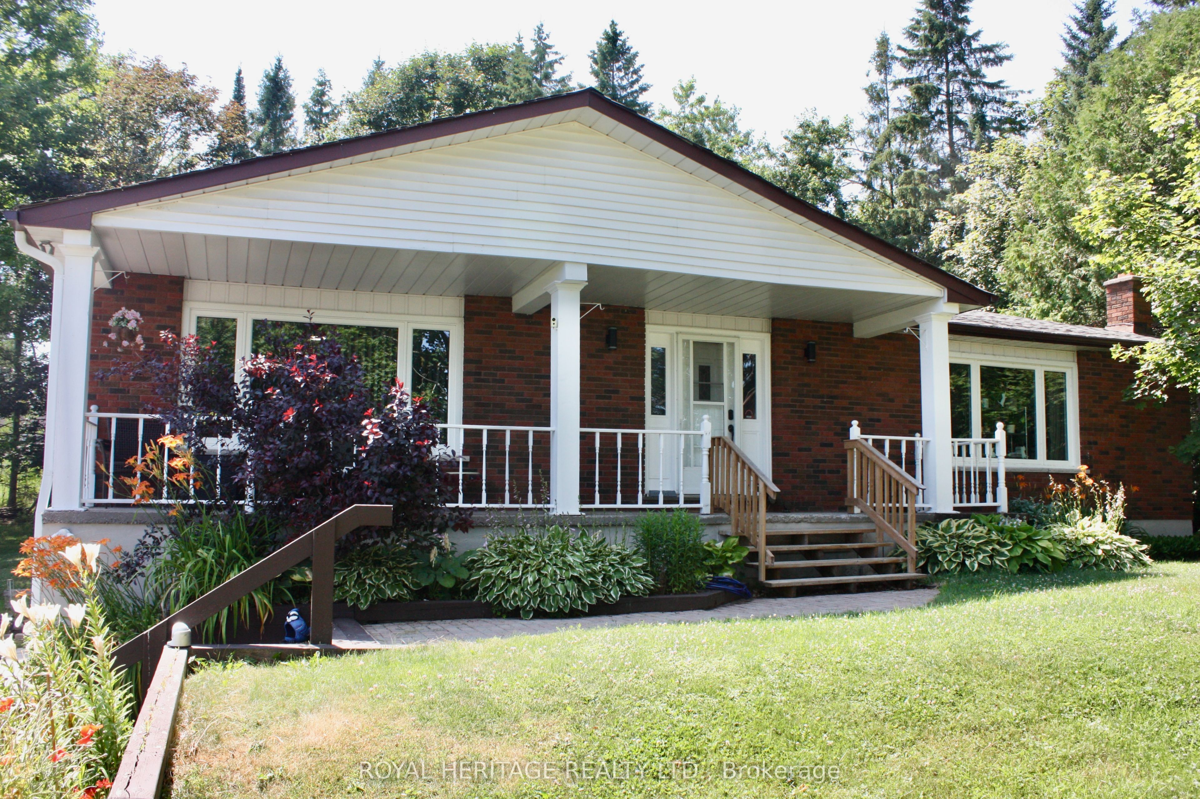 634 Brick Rd Property Photo 1