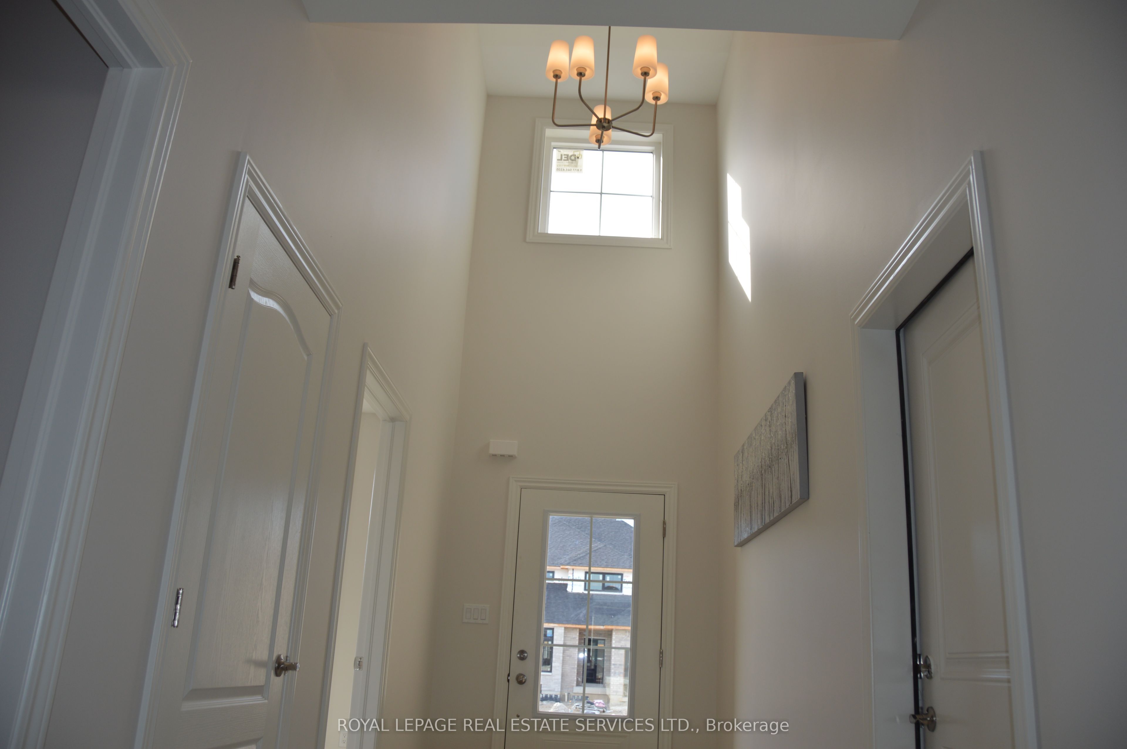 48 Callams Bay Crescent Property Photo 2