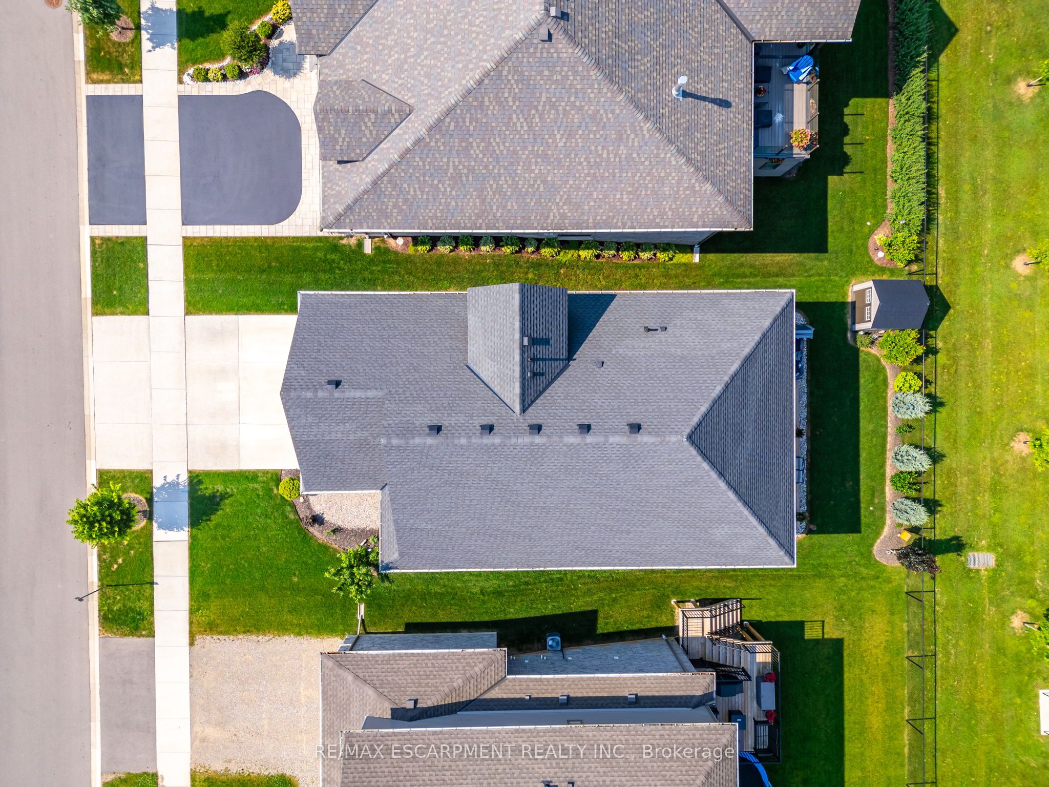 16 Whiting Drive Property Photo 8