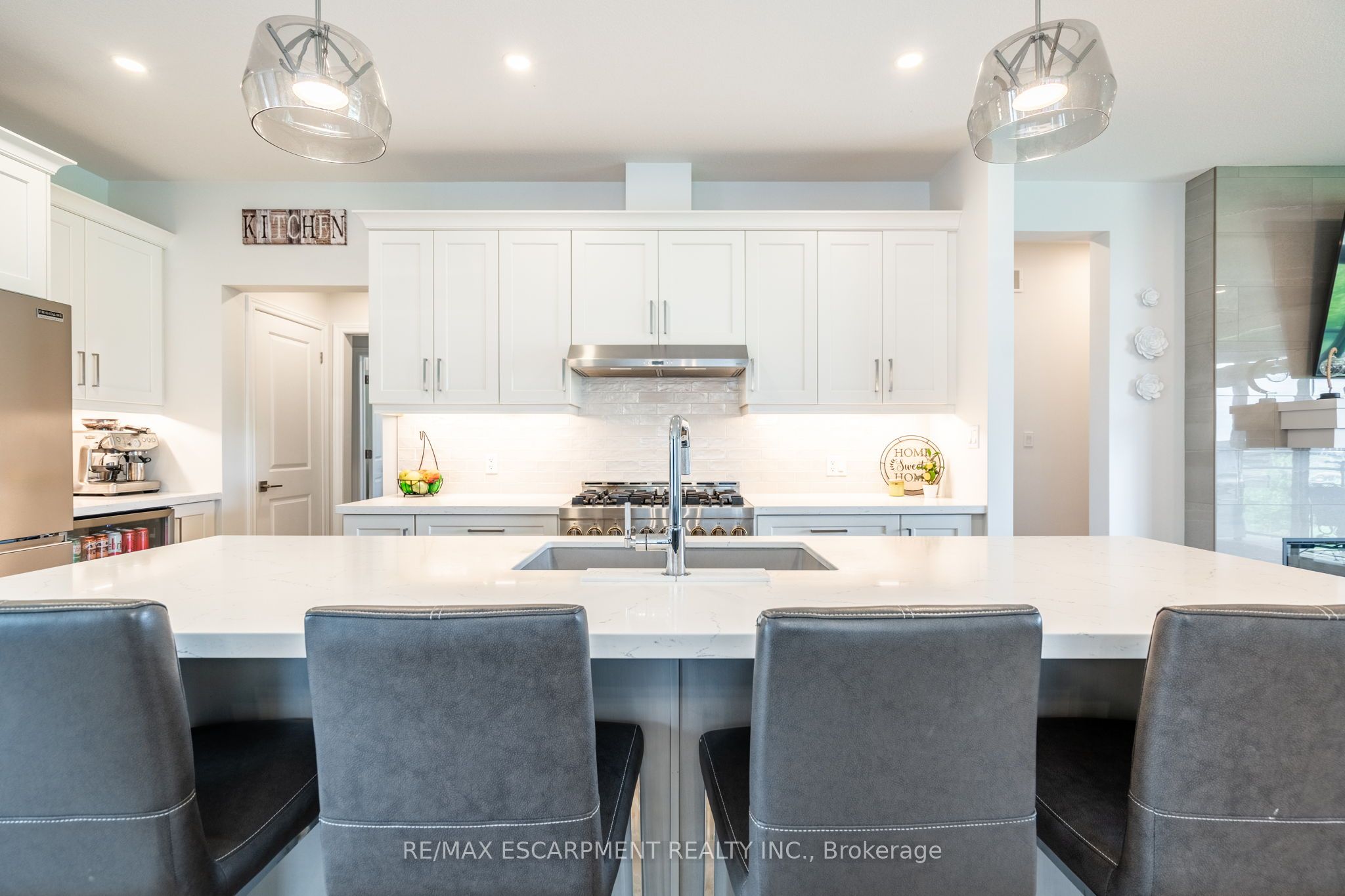 16 Whiting Drive Property Photo 14