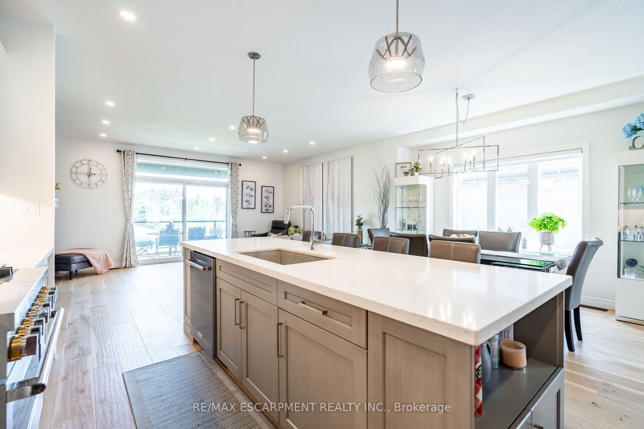 16 Whiting Drive Property Photo 19