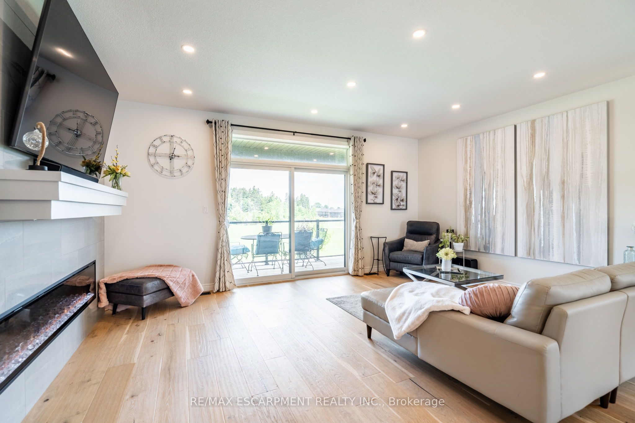 16 Whiting Drive Property Photo 20