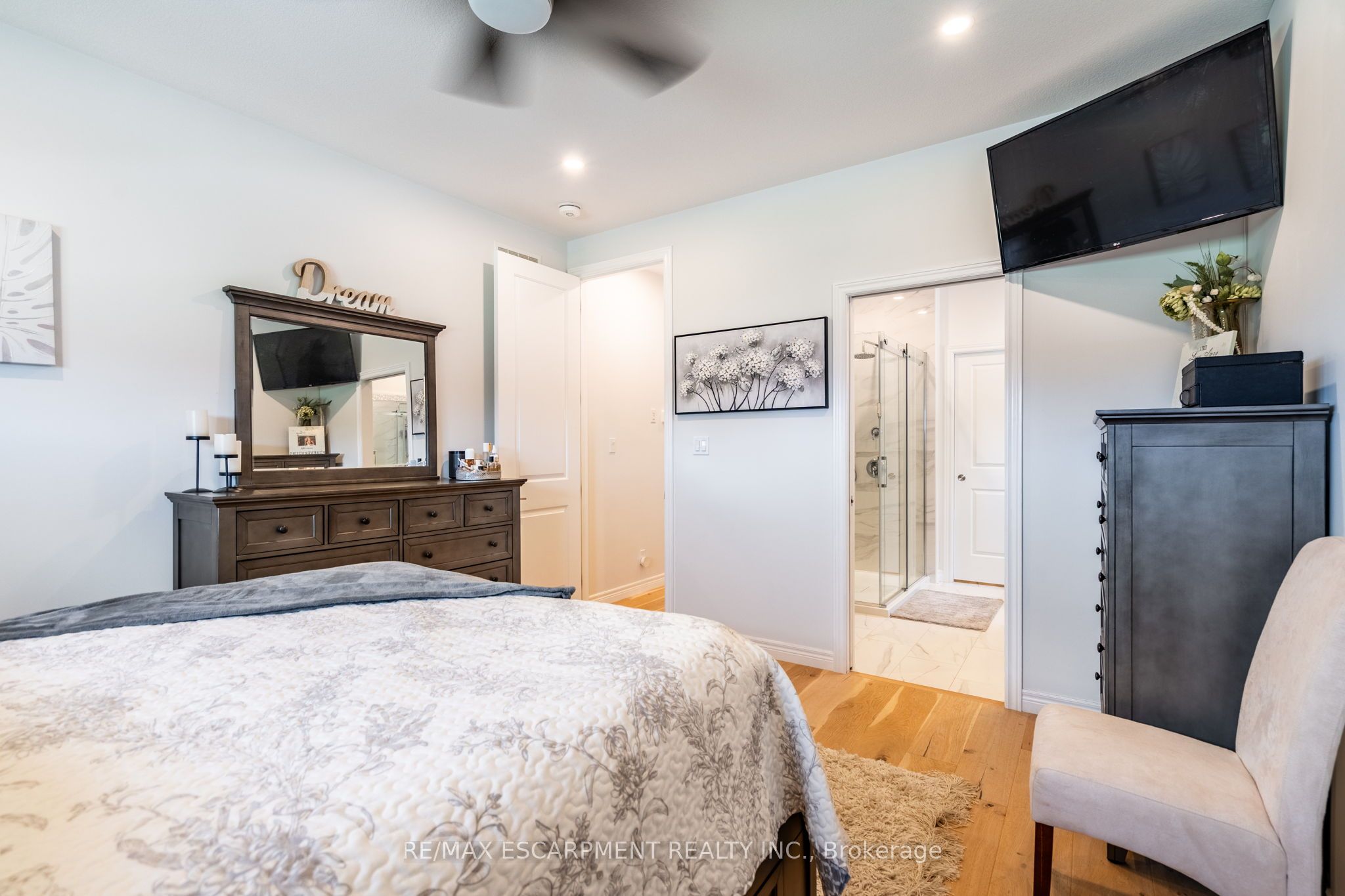 16 Whiting Drive Property Photo 26