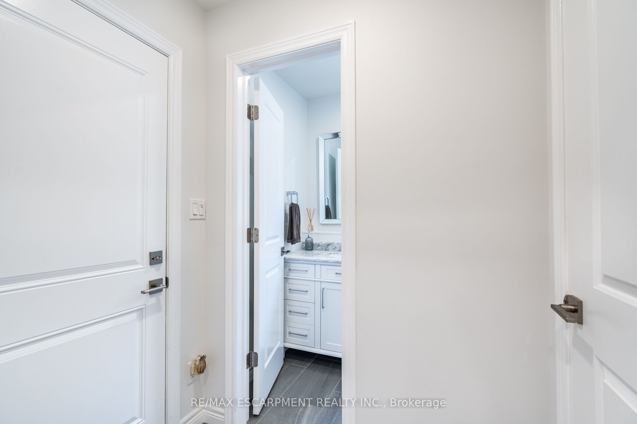 16 Whiting Drive Property Photo 28