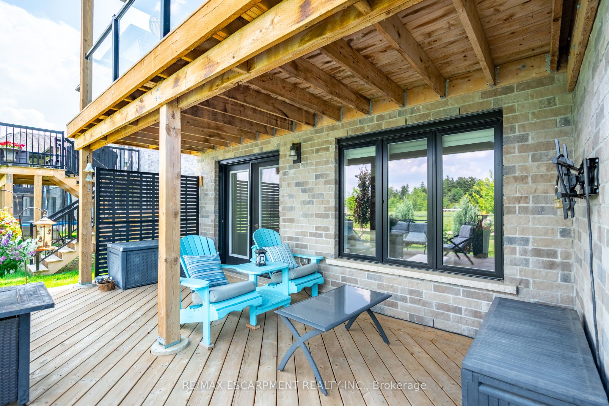 16 Whiting Drive Property Photo 43