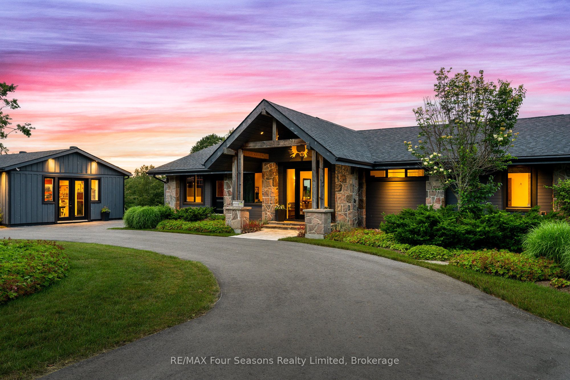 589370 Grey Road 19 N/A W Property Image