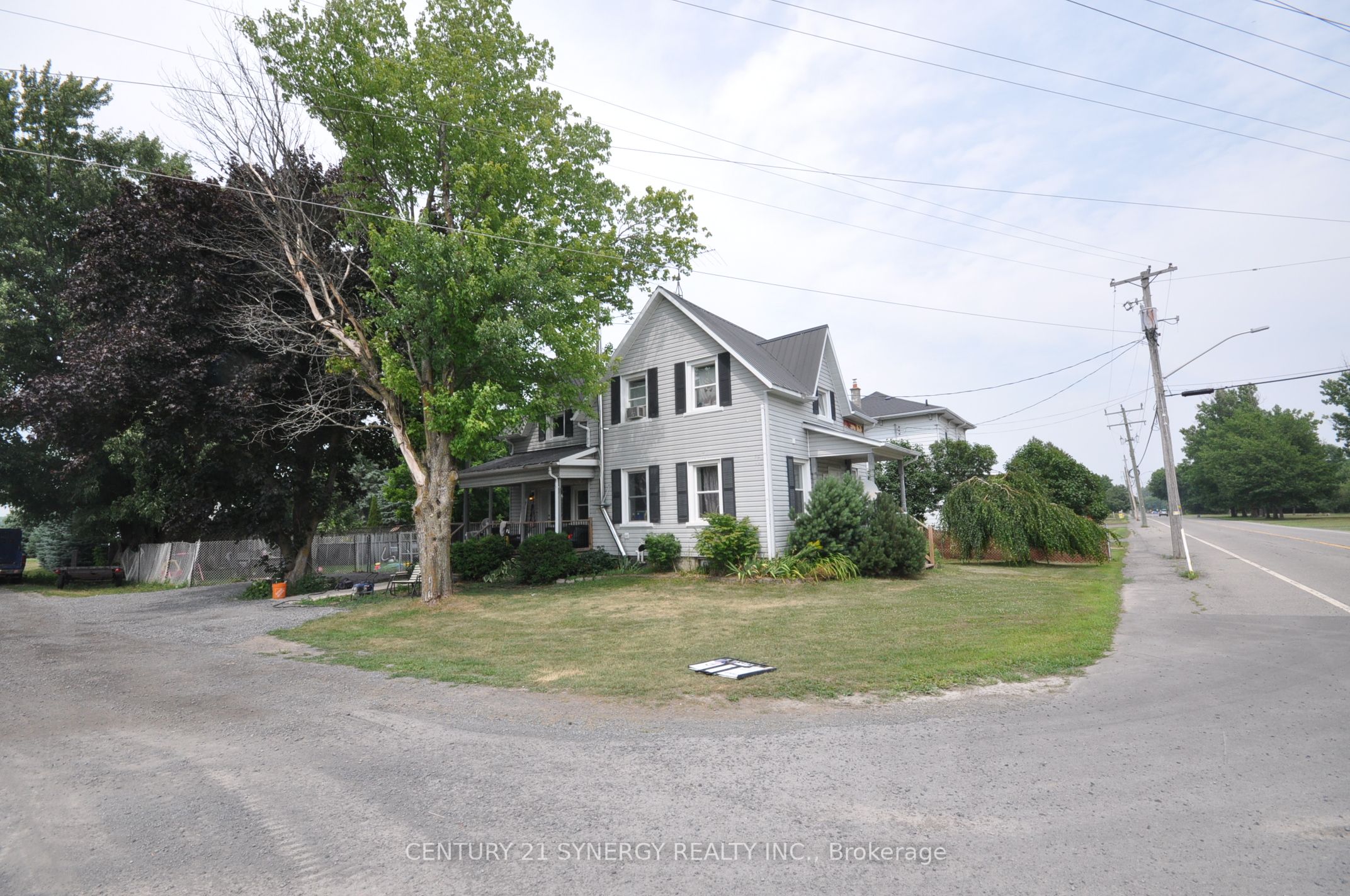 3305 Hollister Road N Property Photo 3
