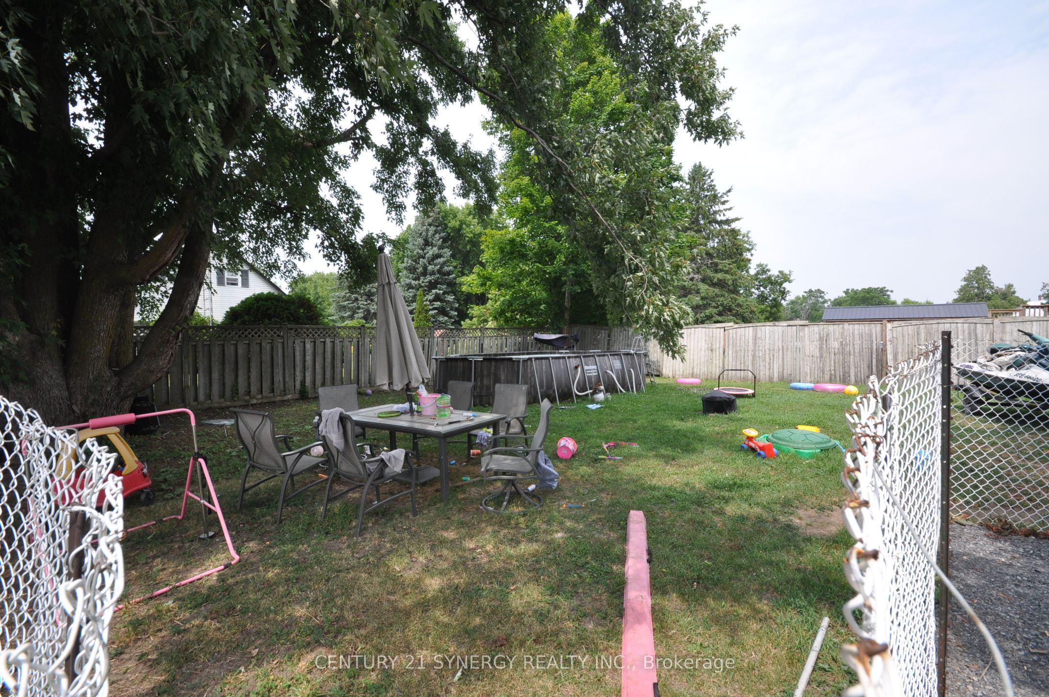 3305 Hollister Road N Property Photo 10