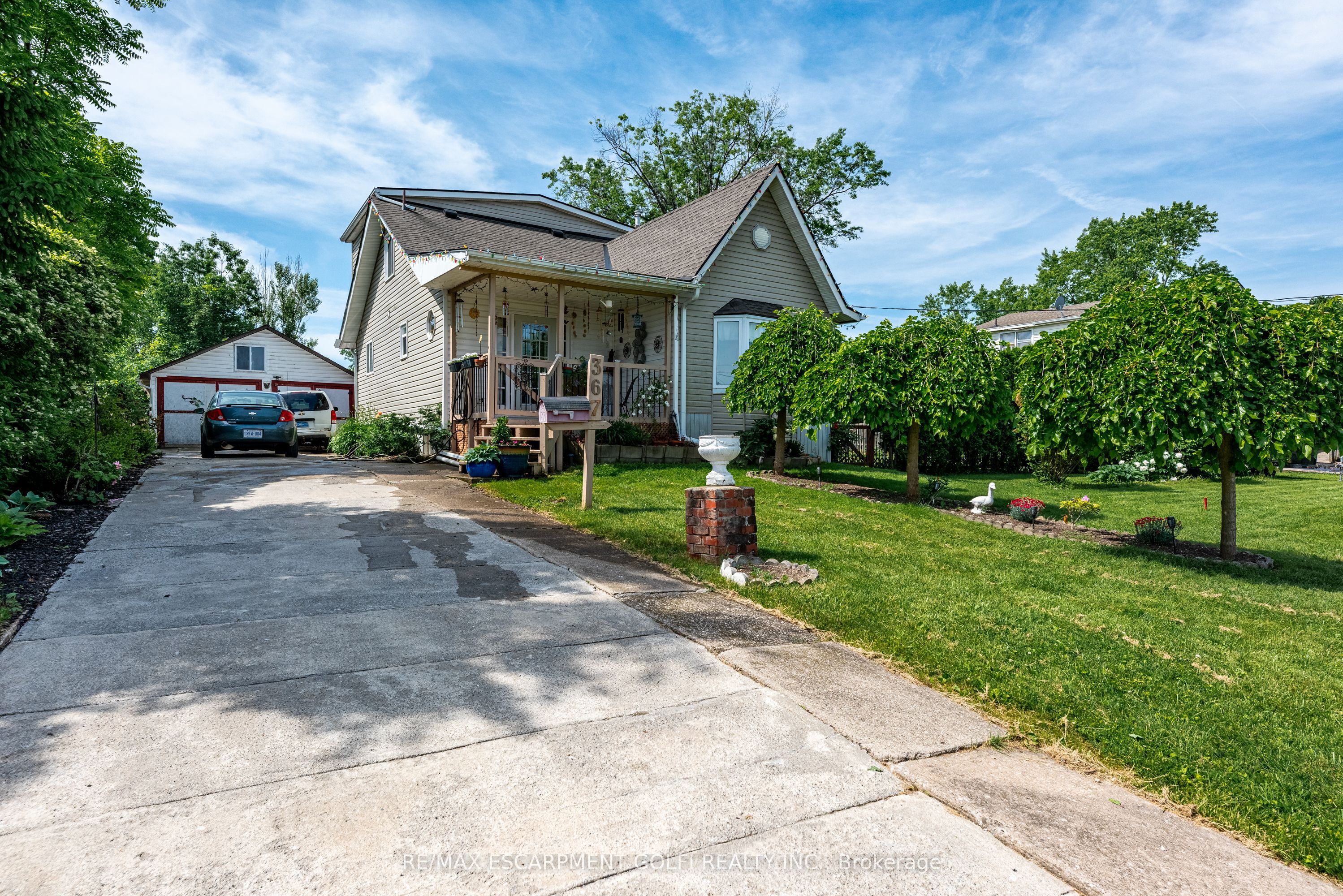 367 Bowen Road Property Photo 1