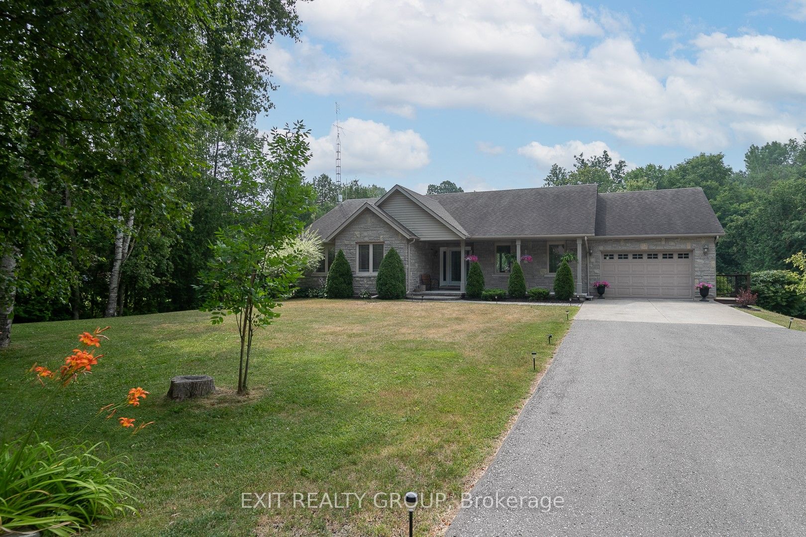 16845 Telephone Road Property Photo 1