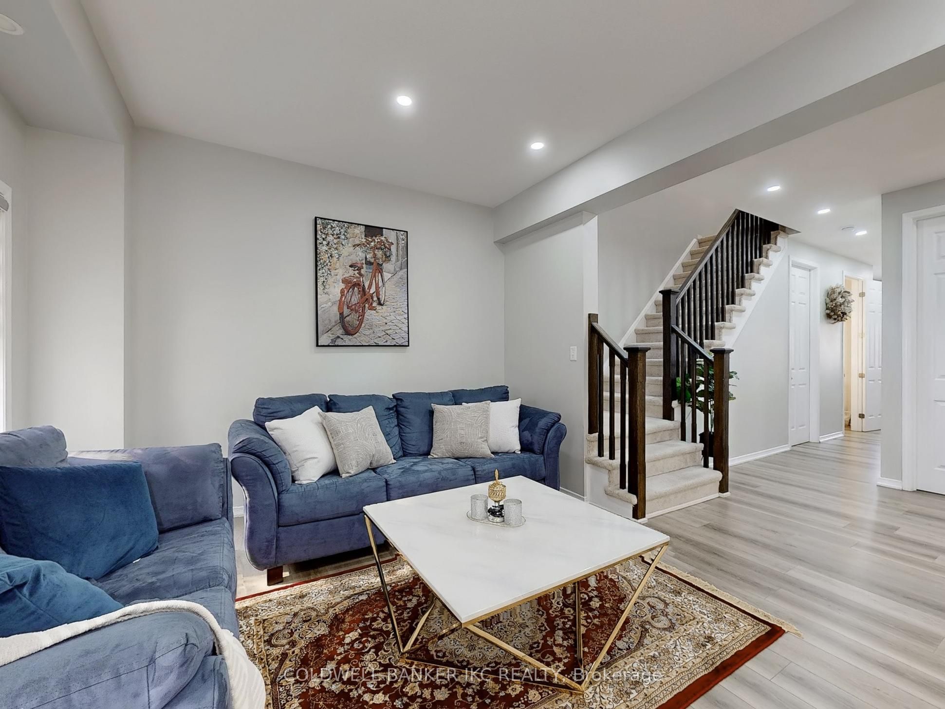34 Mistywood Street Property Photo 4