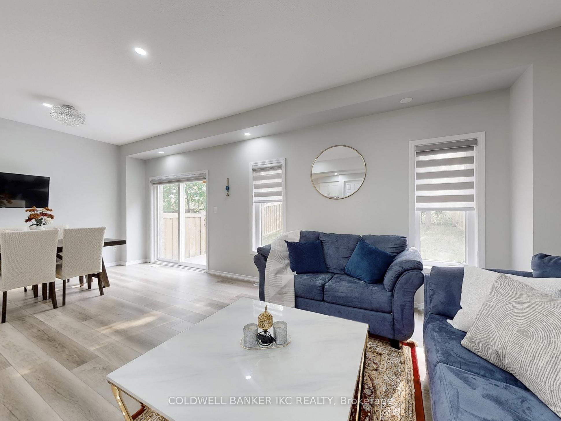 34 Mistywood Street Property Photo 5